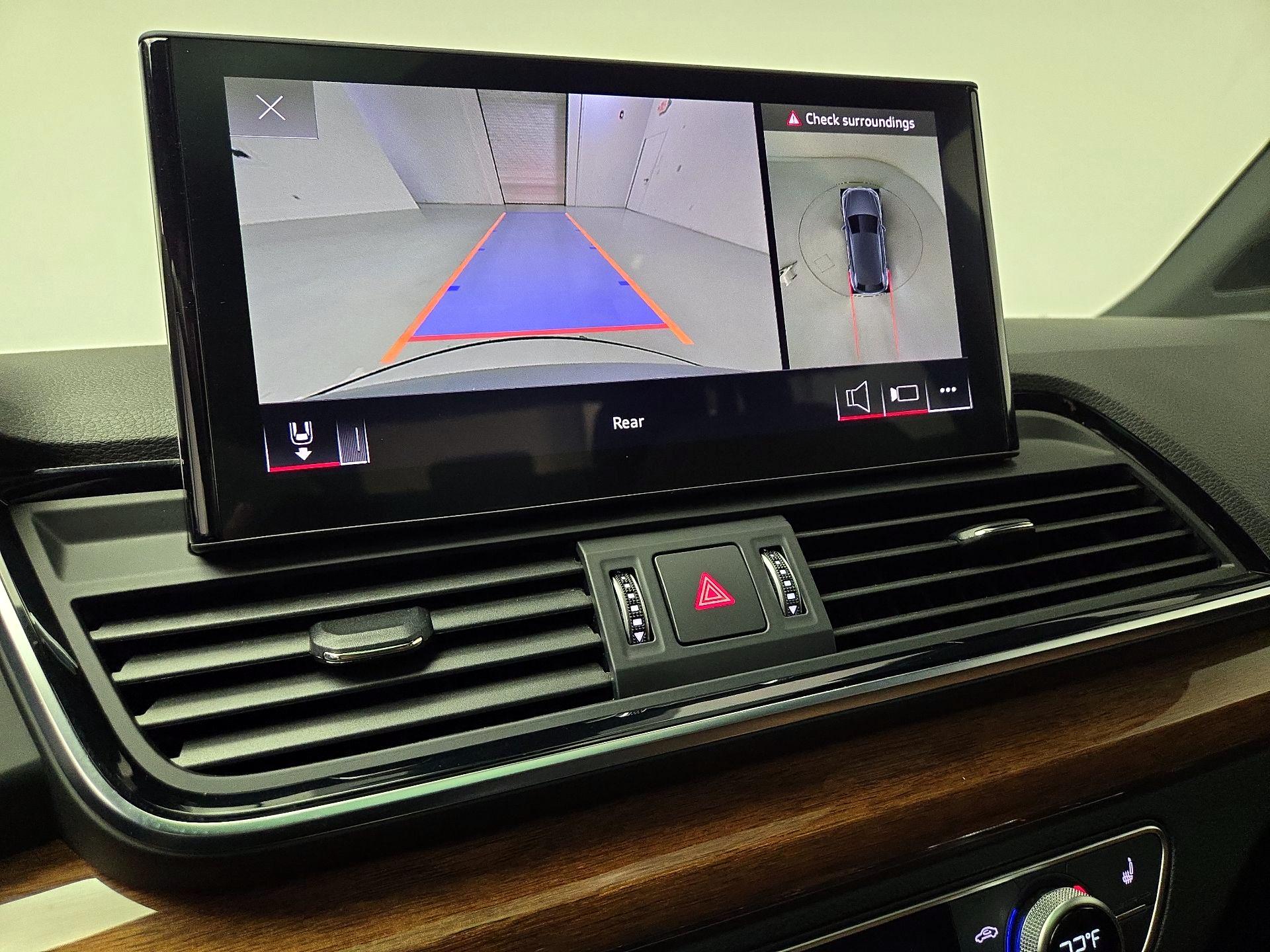 Thumbnail: 2022 Audi Q5 - 15