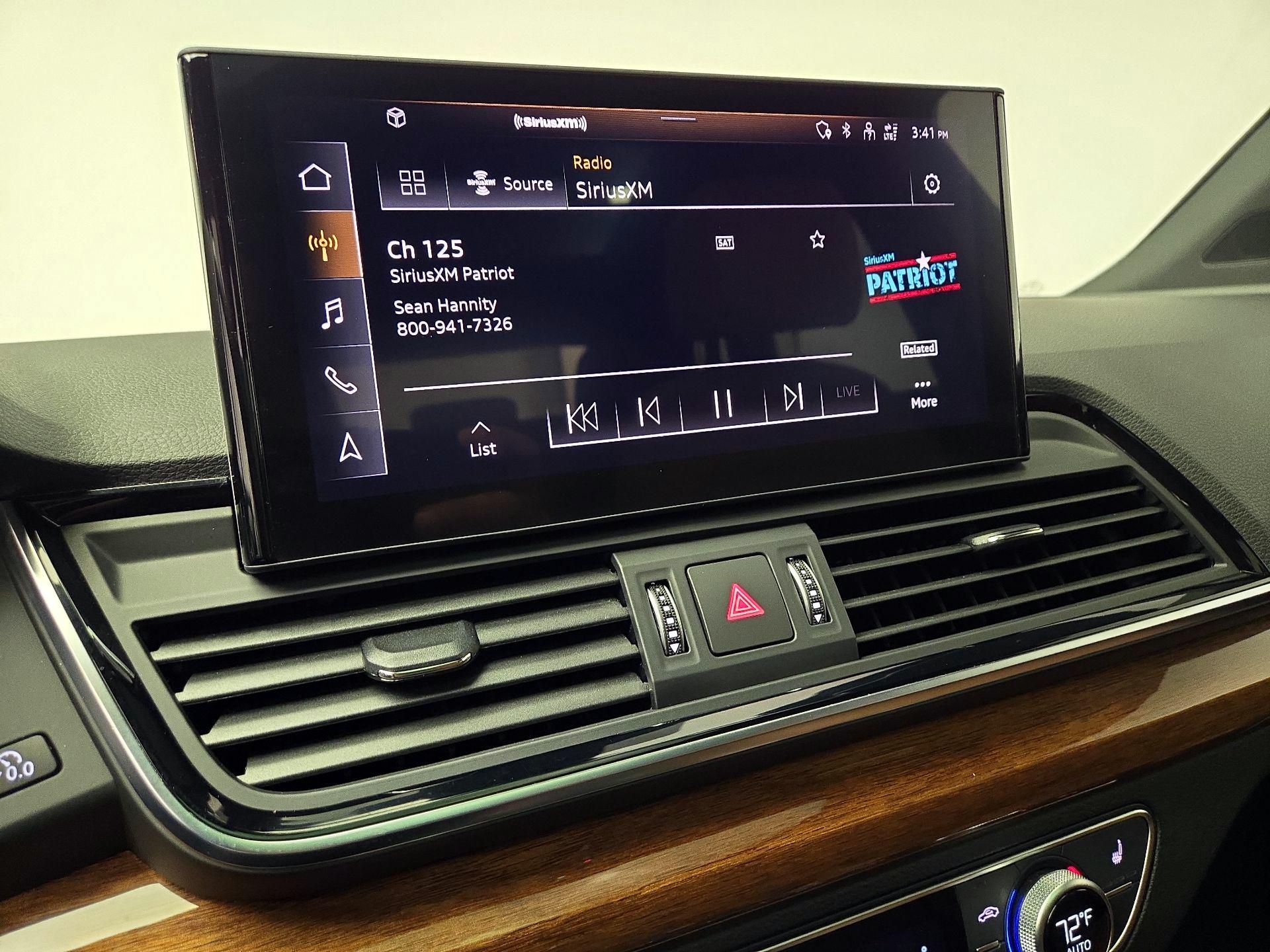 Thumbnail: 2022 Audi Q5 - 16