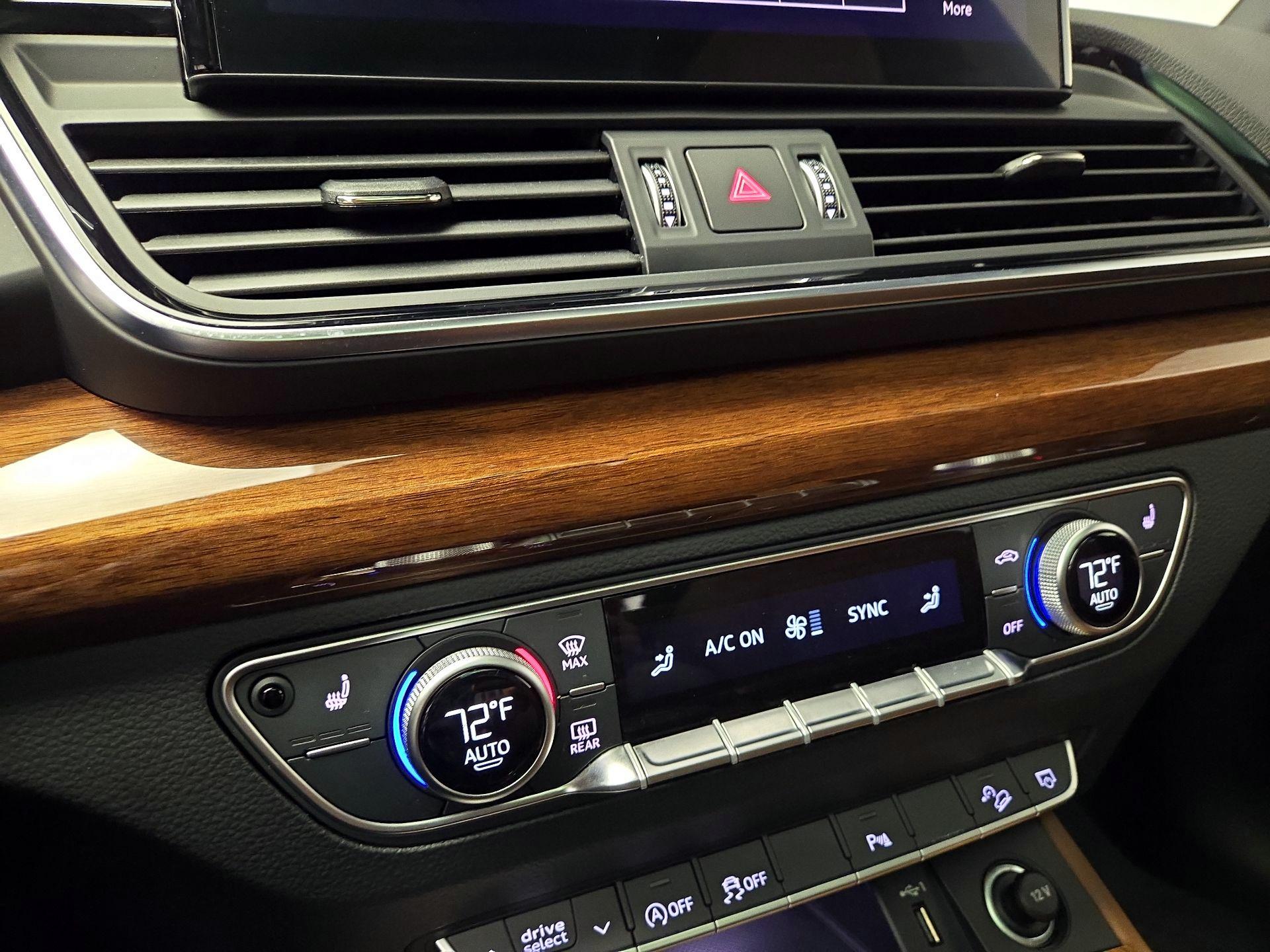 Thumbnail: 2022 Audi Q5 - 17