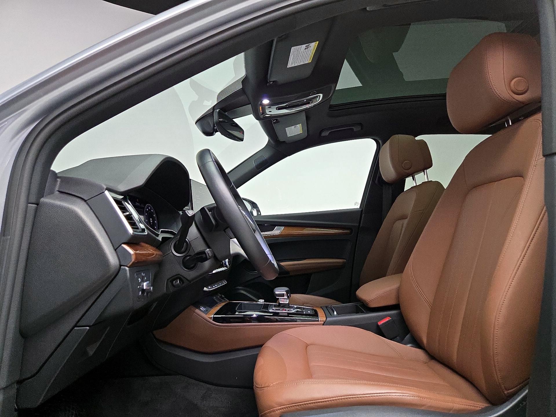 Thumbnail: 2022 Audi Q5 - 20