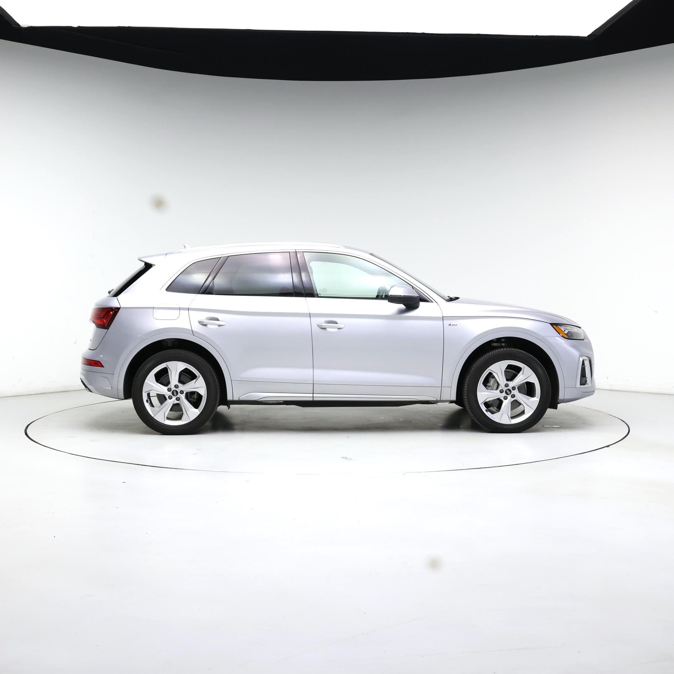 Thumbnail: 2022 Audi Q5 - 7