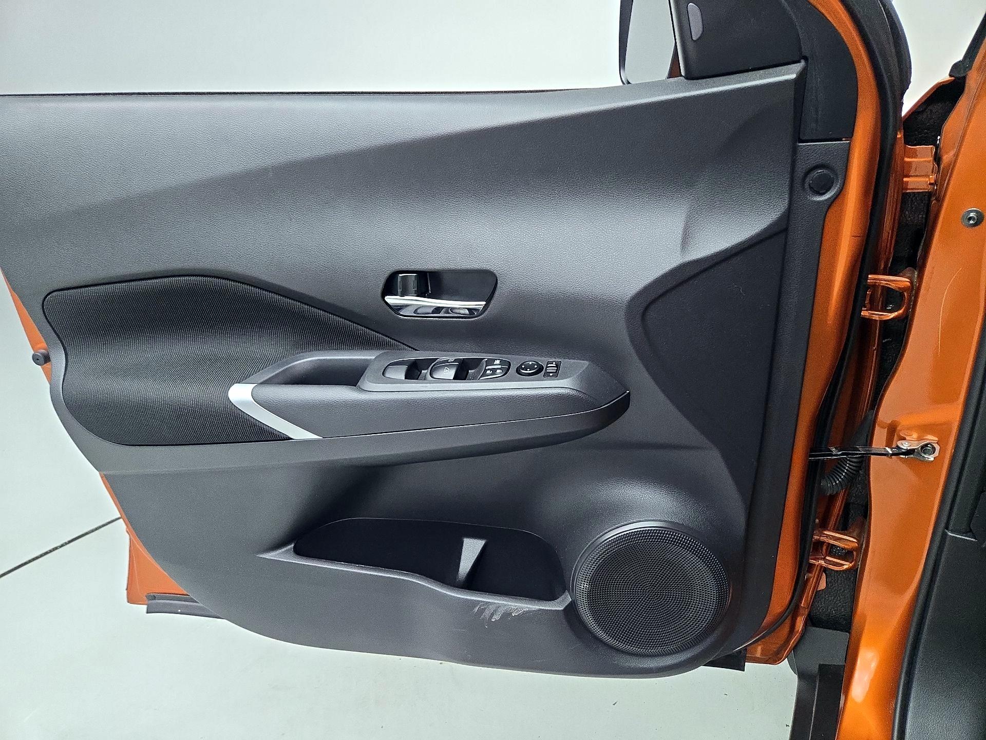 Thumbnail: 2024 Nissan Kicks - 12