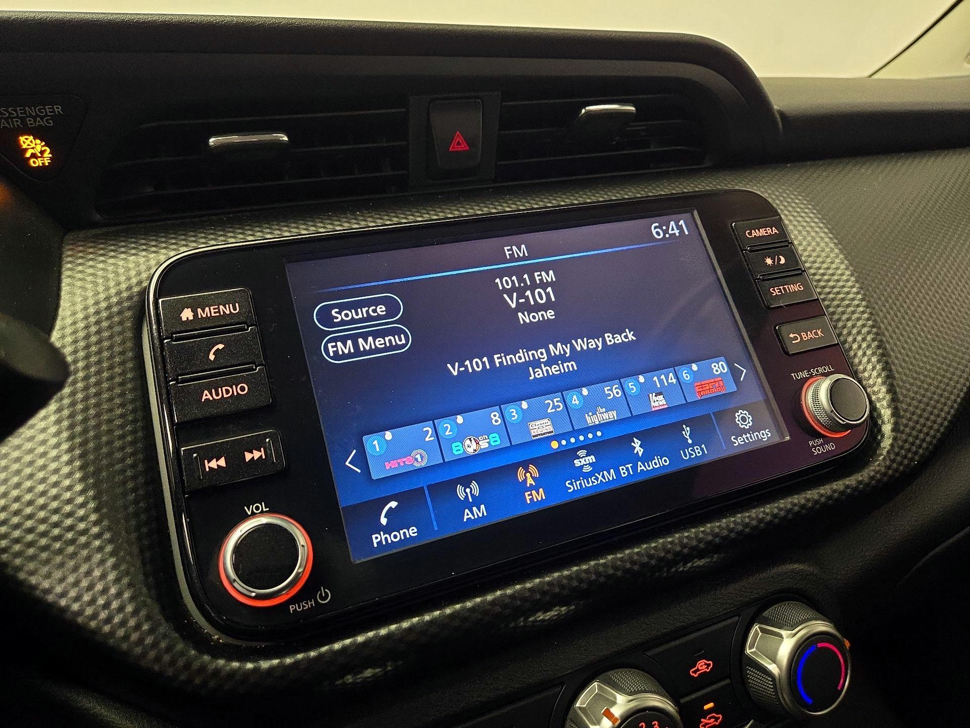 Thumbnail: 2024 Nissan Kicks - 15