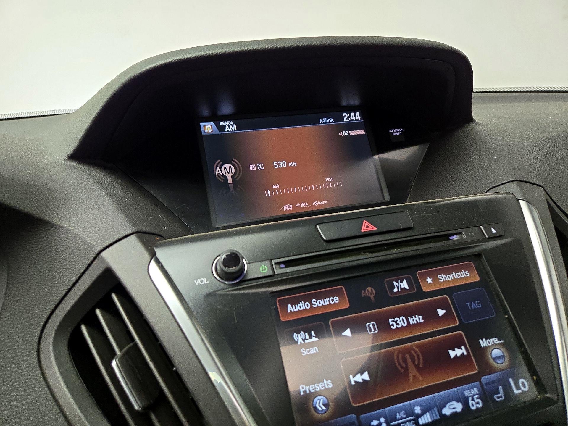 Thumbnail: 2016 Acura MDX - 16