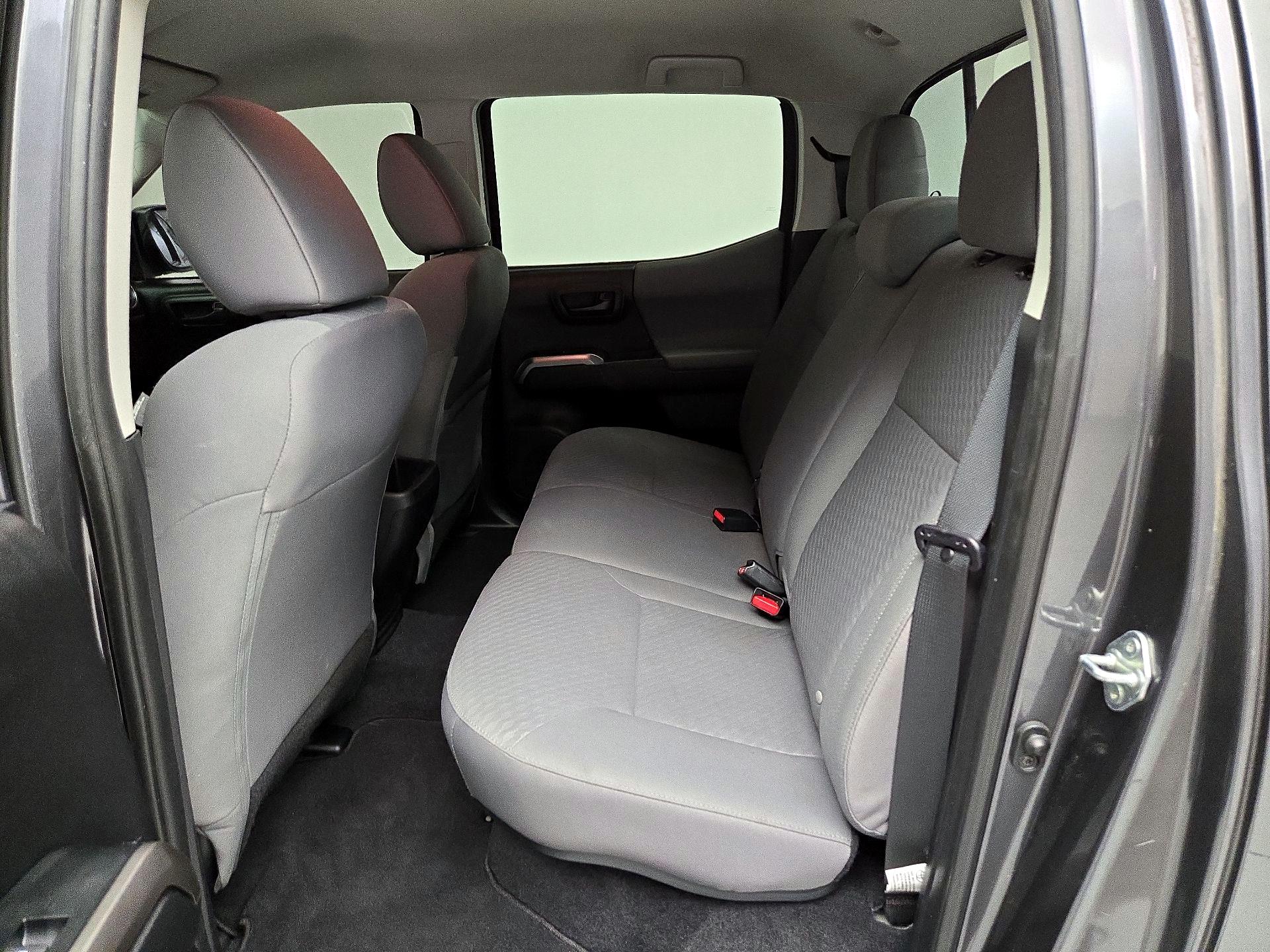 Thumbnail: 2021 Toyota Tacoma - 19