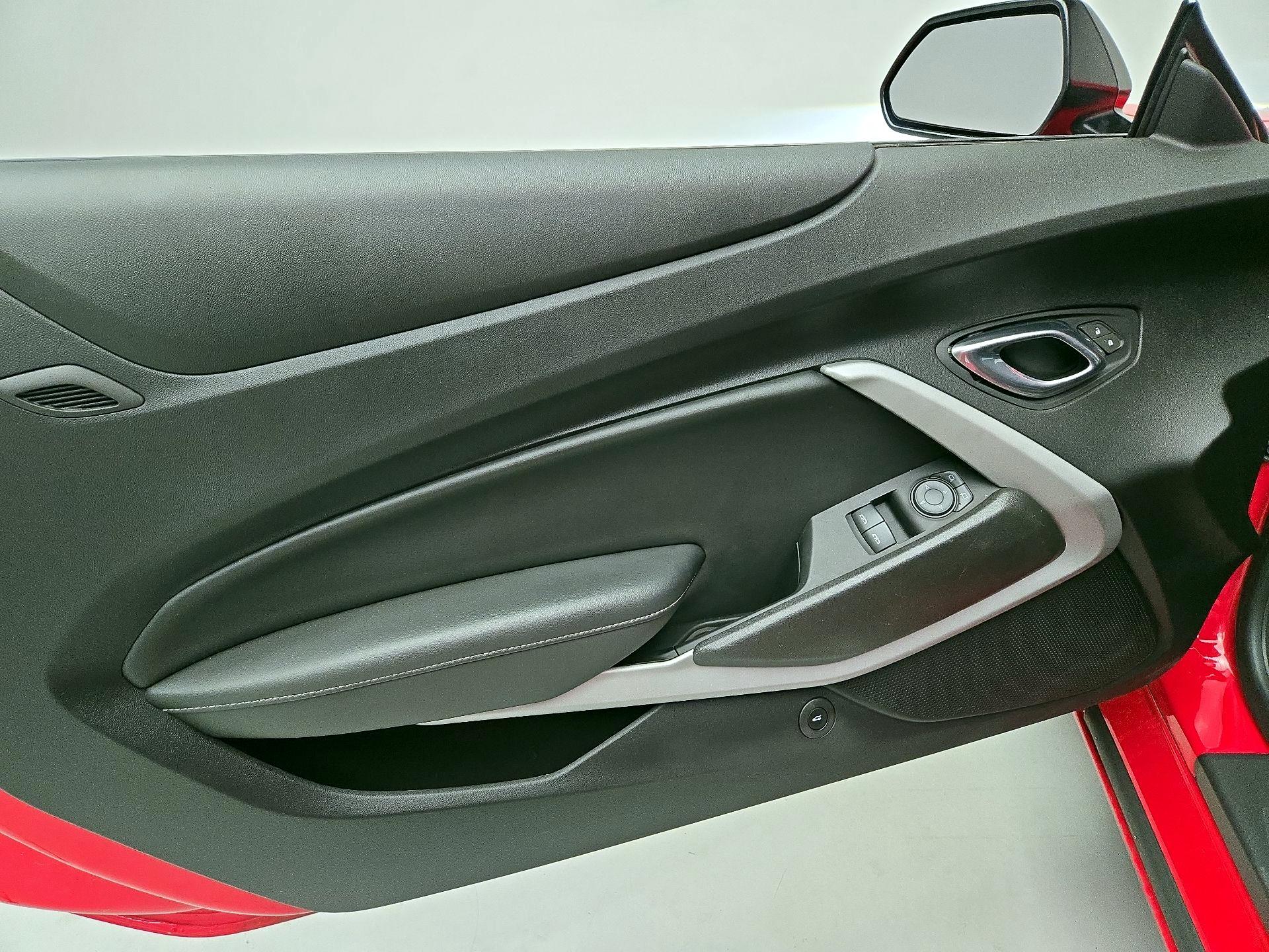 Thumbnail: 2021 Chevrolet Camaro - 12