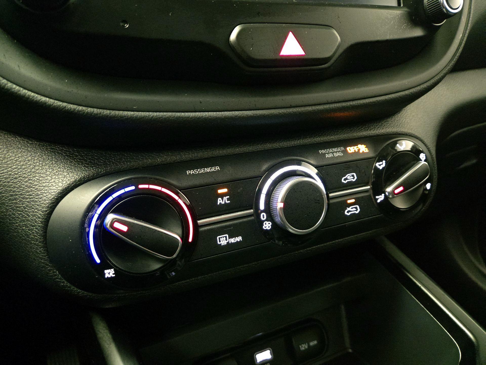 Thumbnail: 2023 Kia Soul - 16