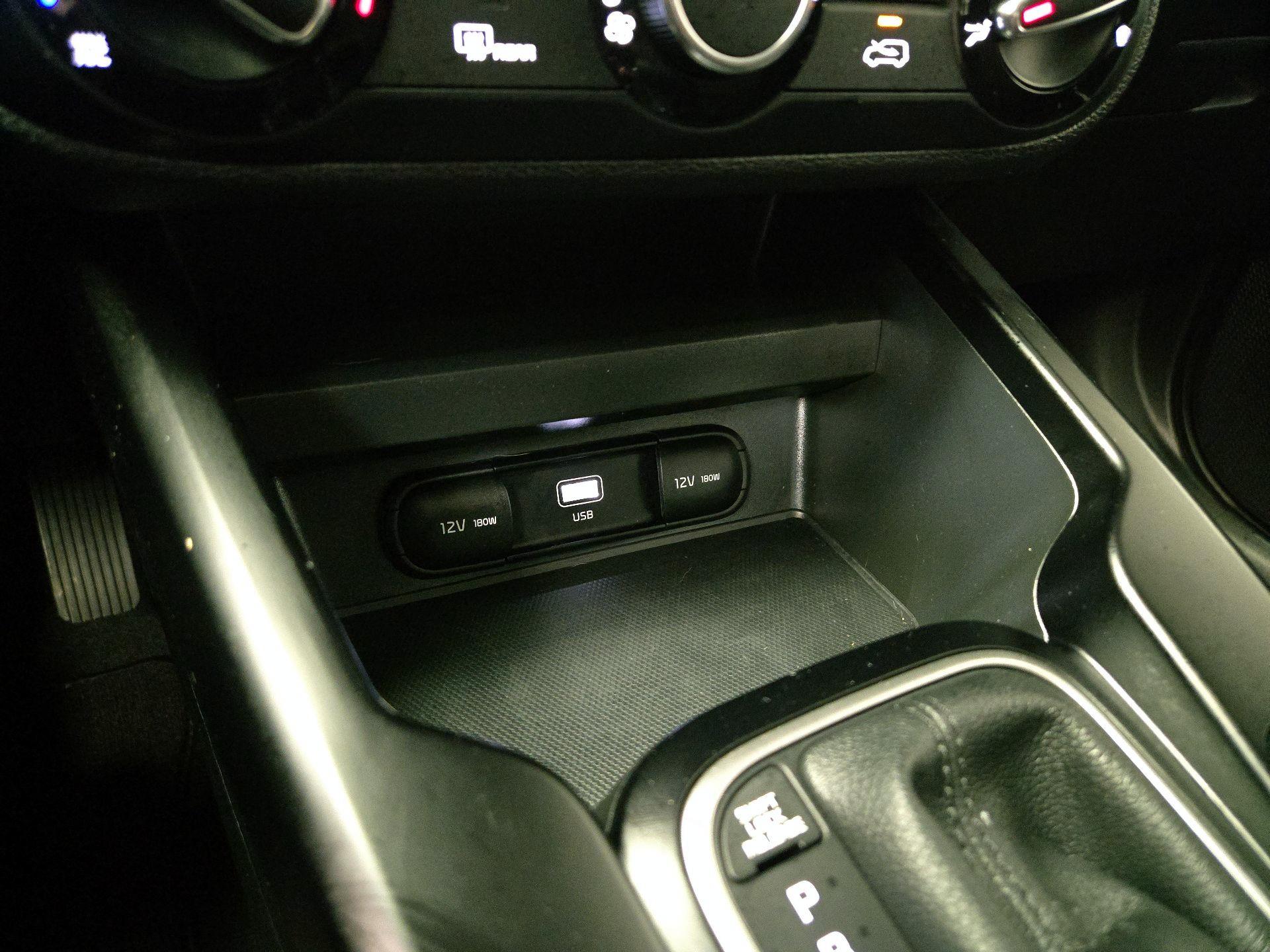 Thumbnail: 2023 Kia Soul - 18