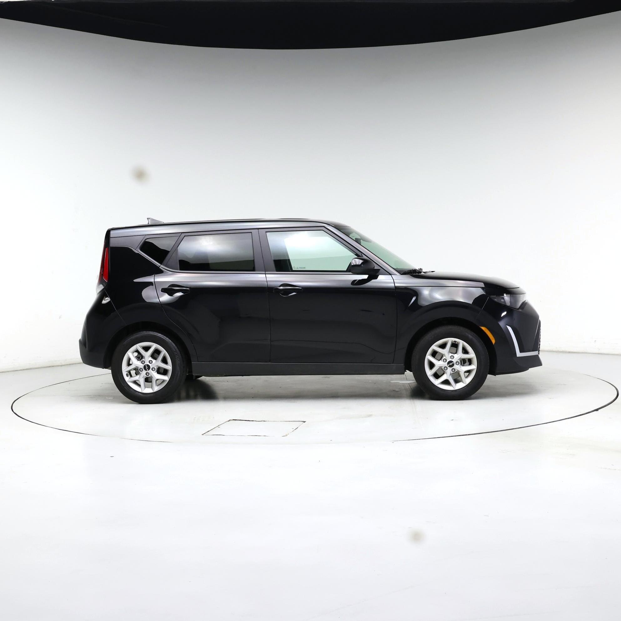 Thumbnail: 2023 Kia Soul - 7