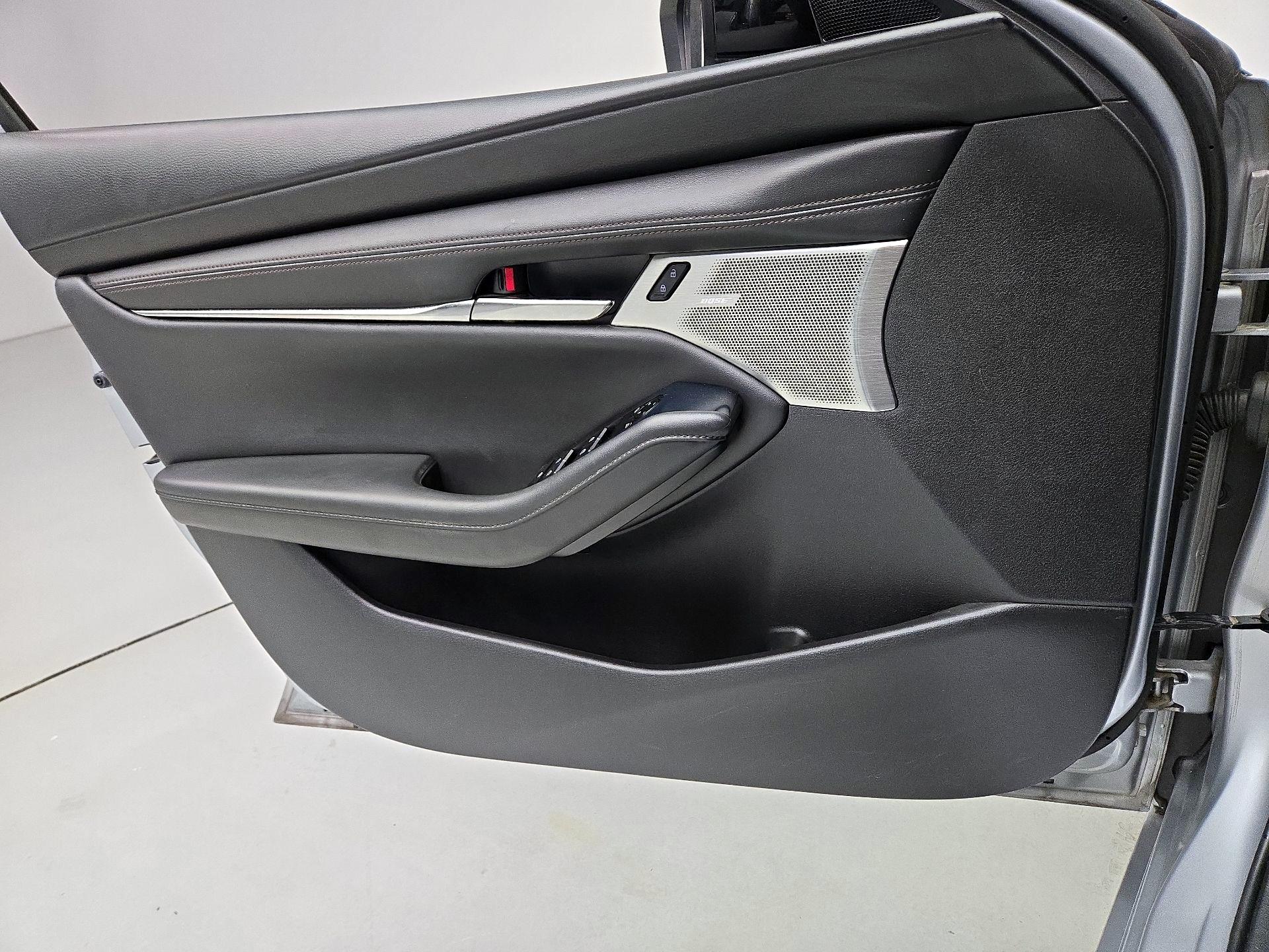 Thumbnail: 2020 Mazda Mazda3 - 12