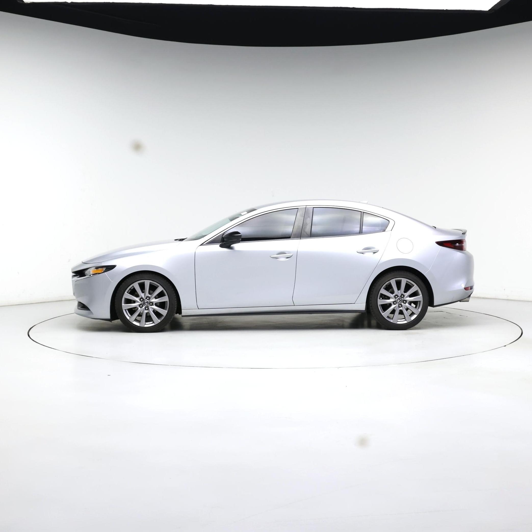 Thumbnail: 2020 Mazda Mazda3 - 3