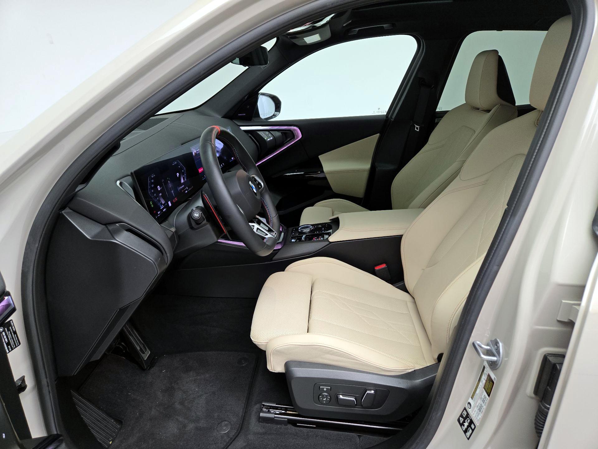 Thumbnail: 2025 BMW X3 - 11