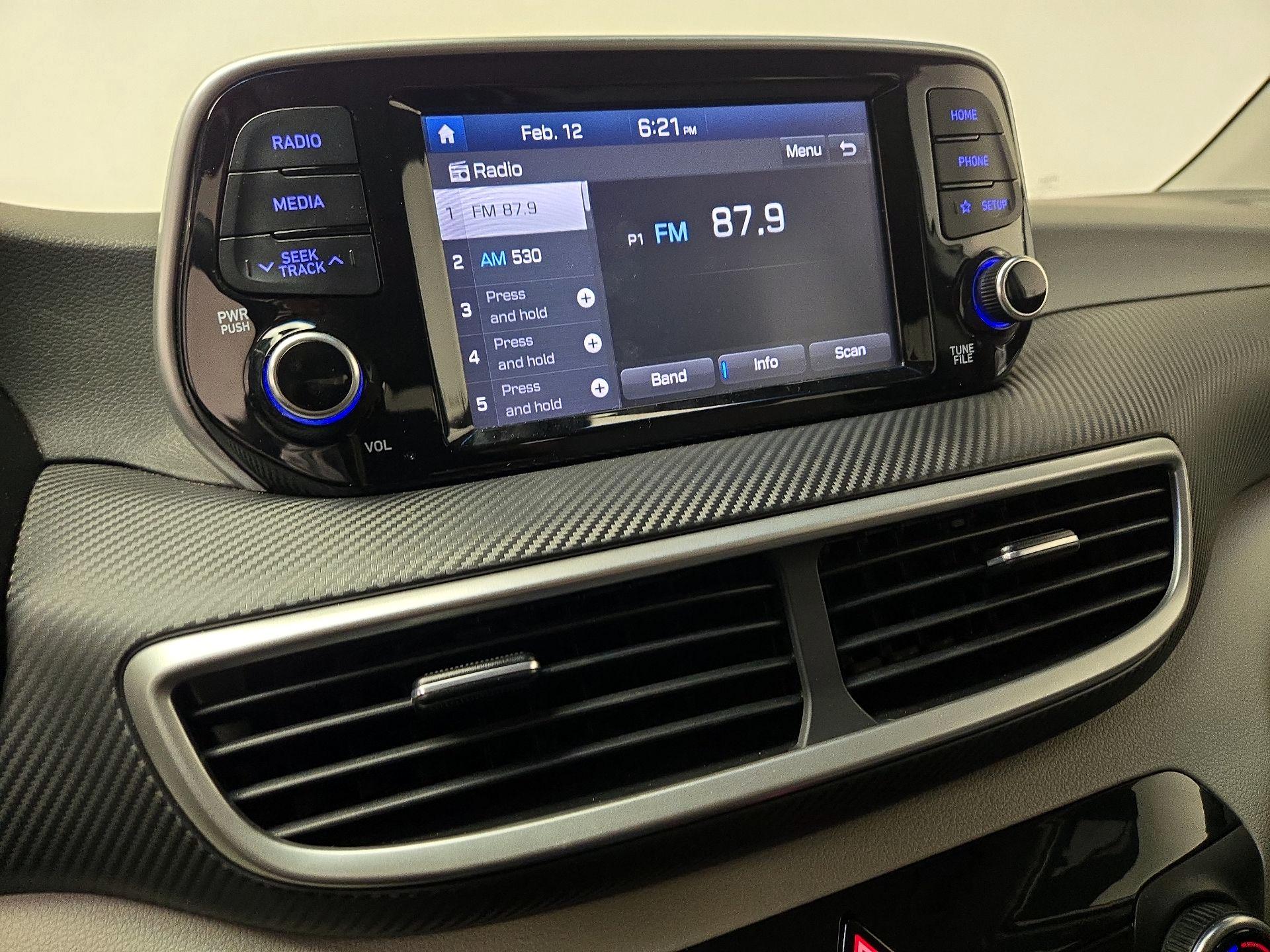 Thumbnail: 2019 Hyundai Tucson - 15