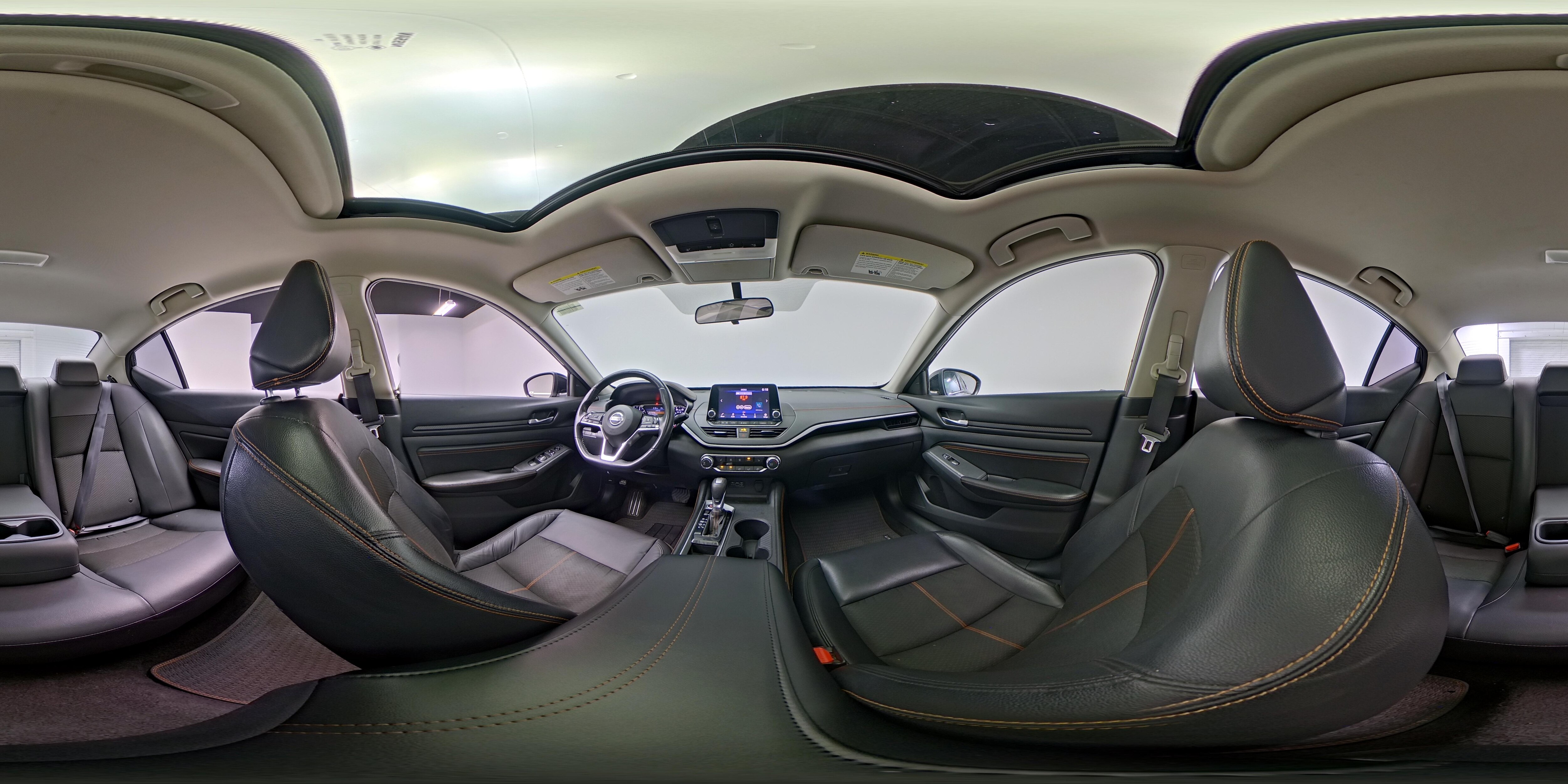 2019 Nissan Altima SR - Photo 25