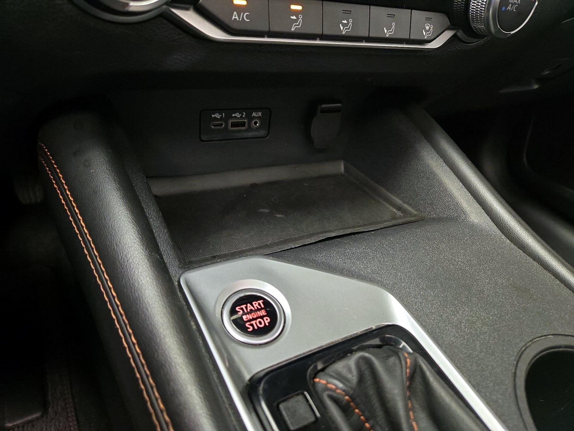 Thumbnail: 2019 Nissan Altima - 18