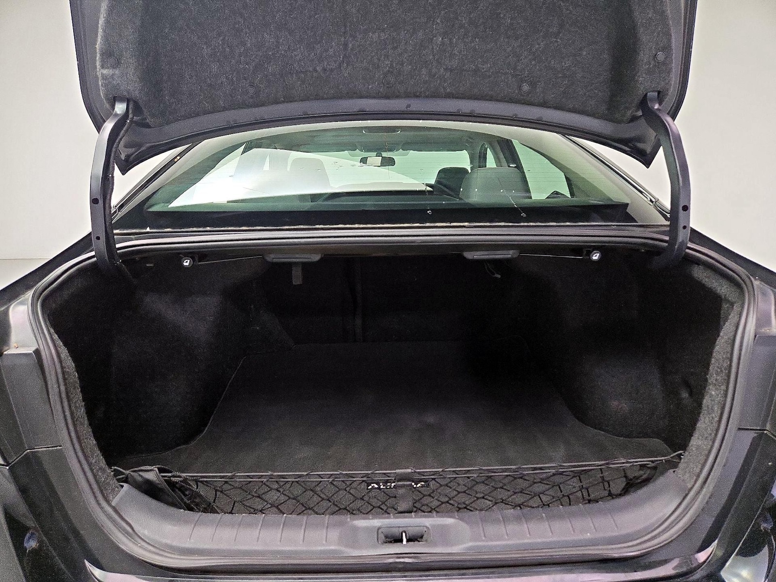 2019 Nissan Altima SR - Photo 22