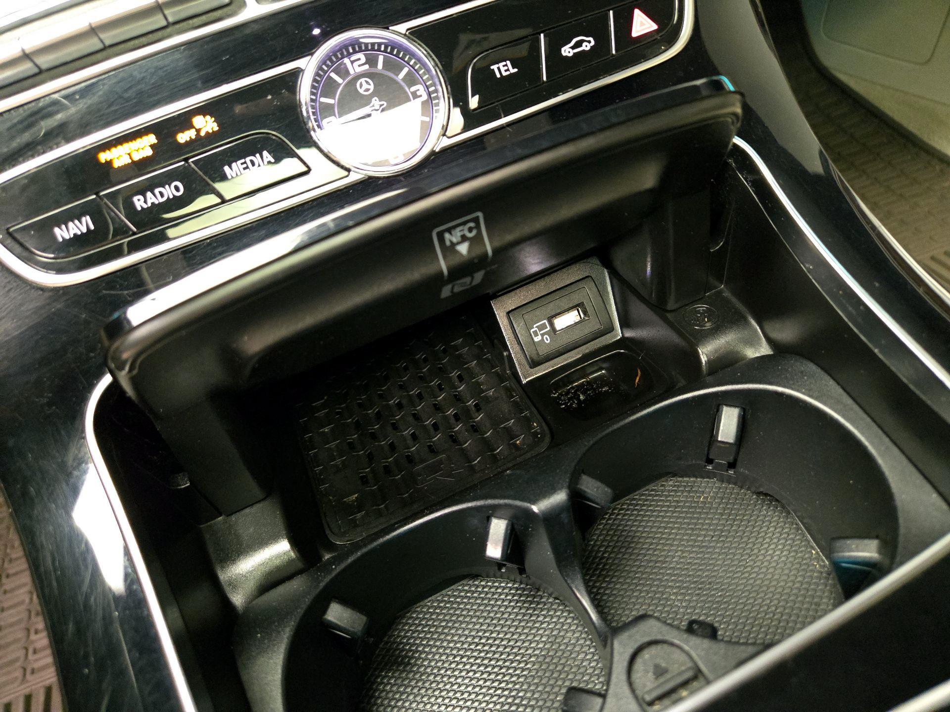 Thumbnail: 2017 Mercedes-Benz E-Class - 19