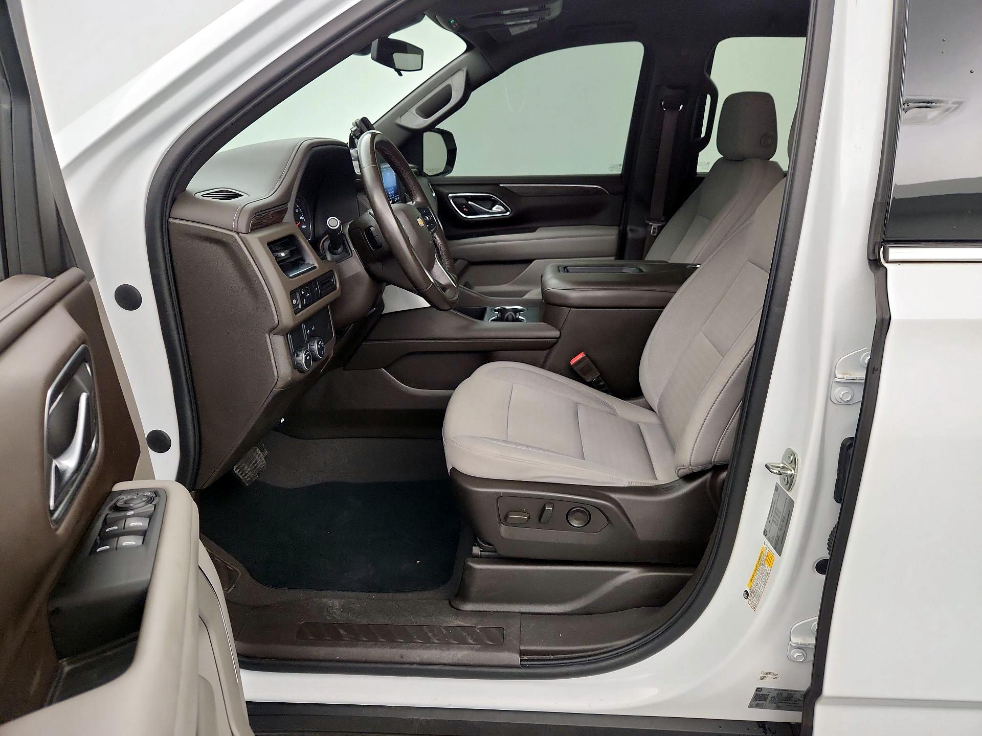 Thumbnail: 2022 Chevrolet Tahoe - 11