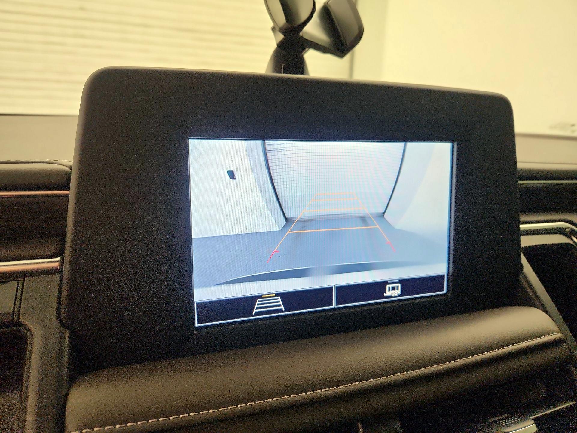 Thumbnail: 2022 Chevrolet Tahoe - 14