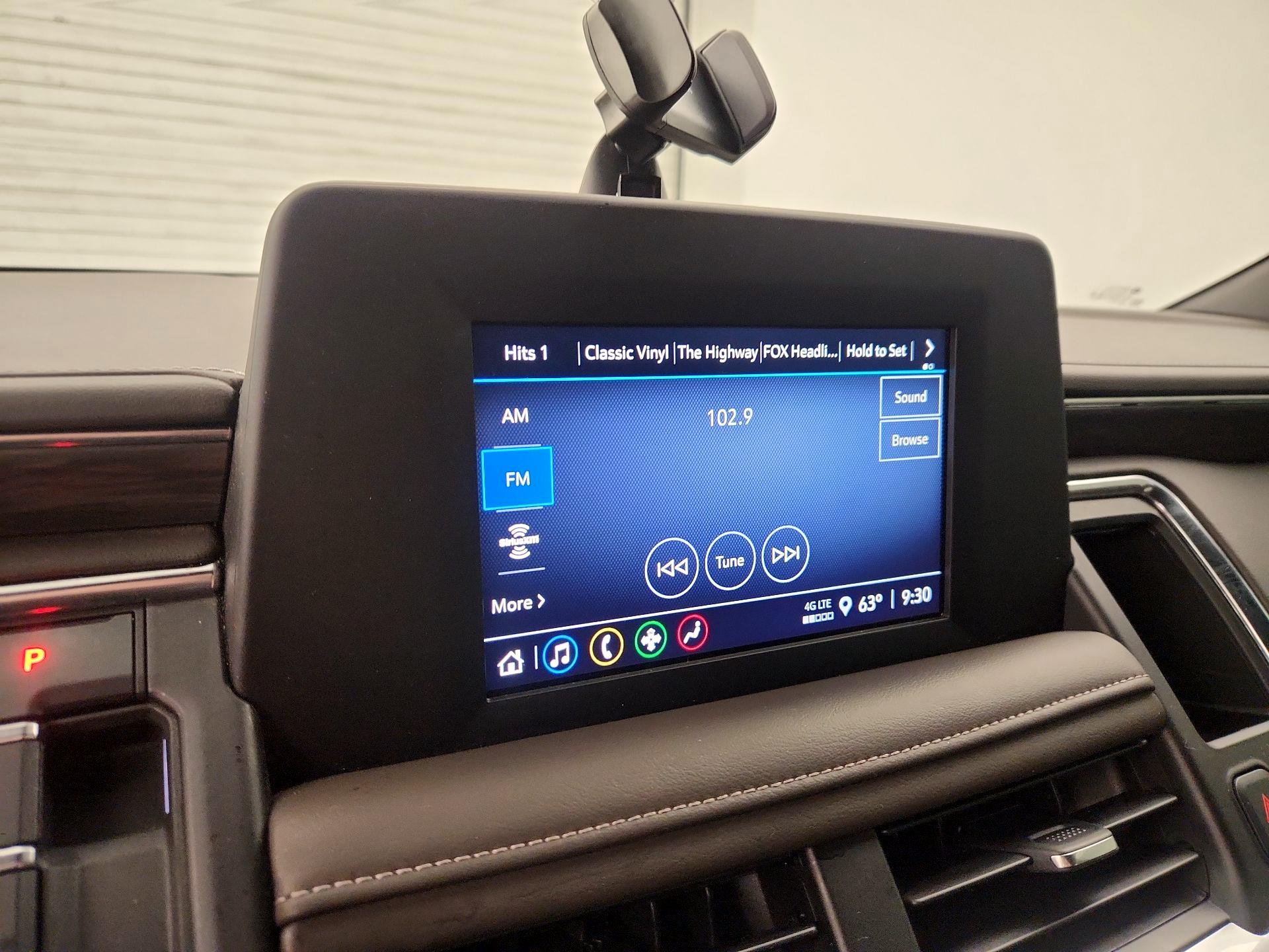 Thumbnail: 2022 Chevrolet Tahoe - 15