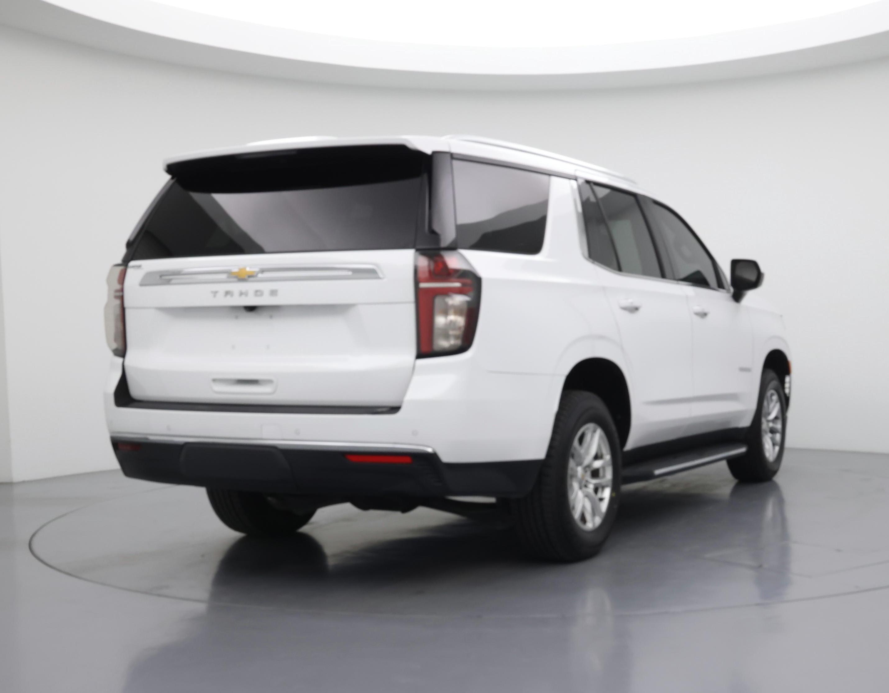 Thumbnail: 2022 Chevrolet Tahoe - 8