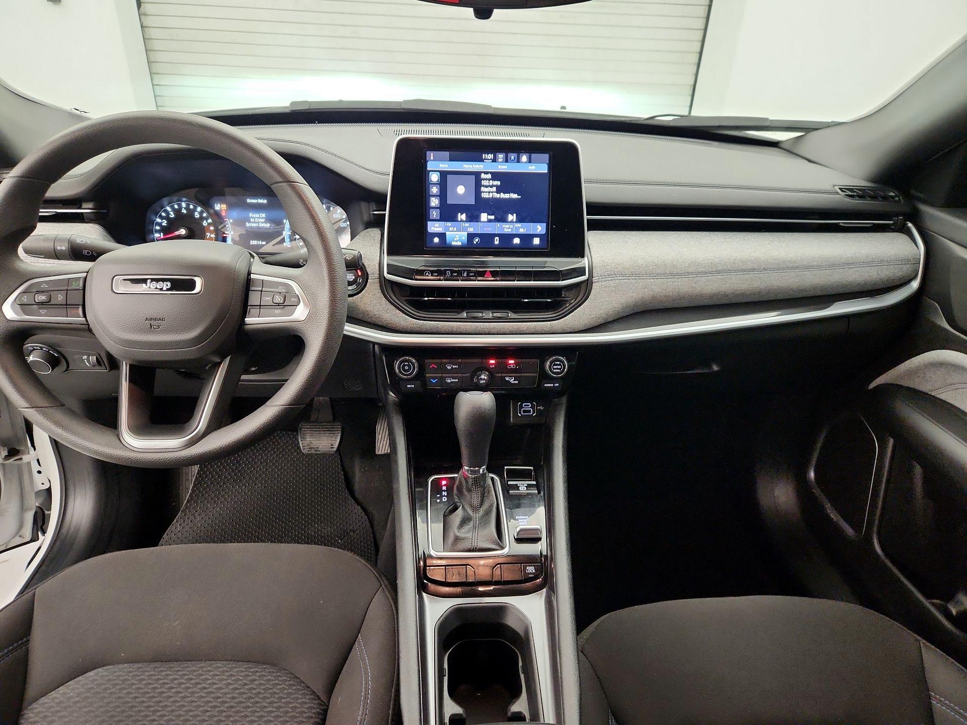 Thumbnail: 2025 Jeep Compass - 9