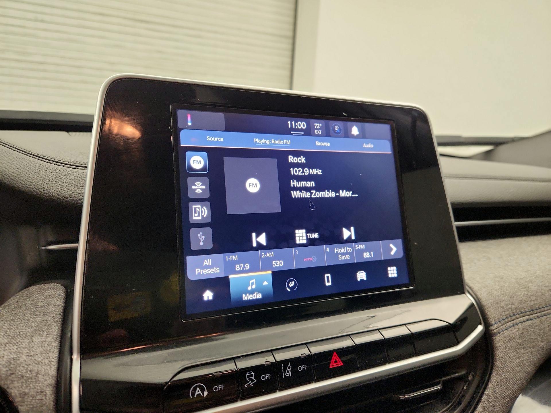 Thumbnail: 2025 Jeep Compass - 15