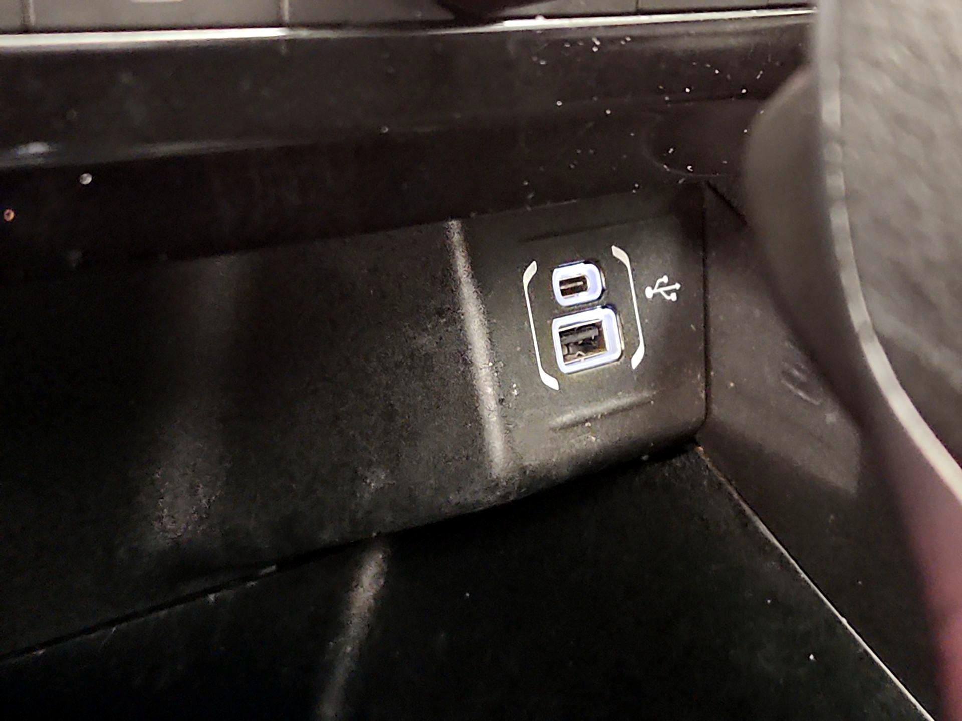 Thumbnail: 2025 Jeep Compass - 18