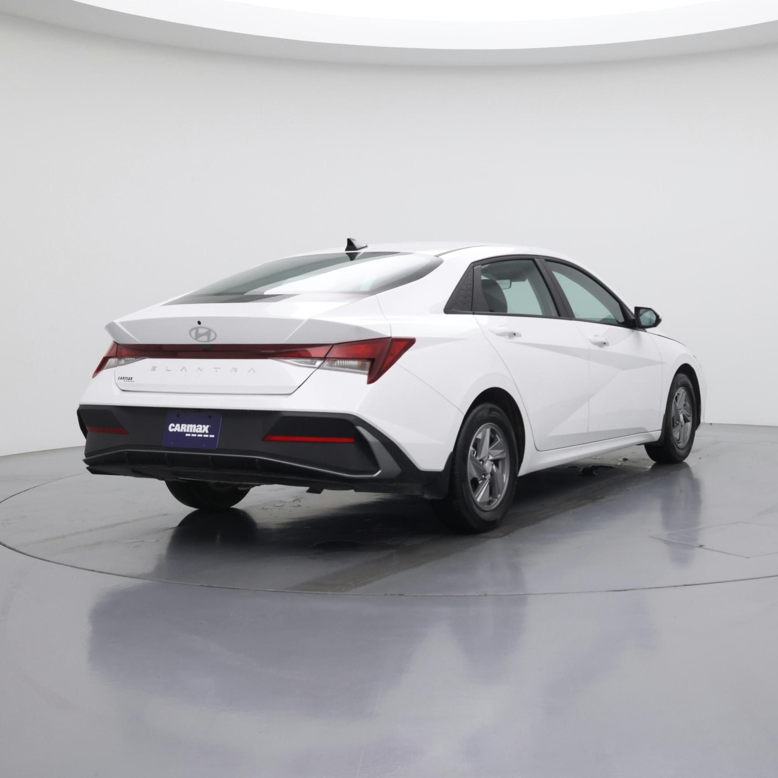 Thumbnail: 2025 Hyundai Elantra - 8