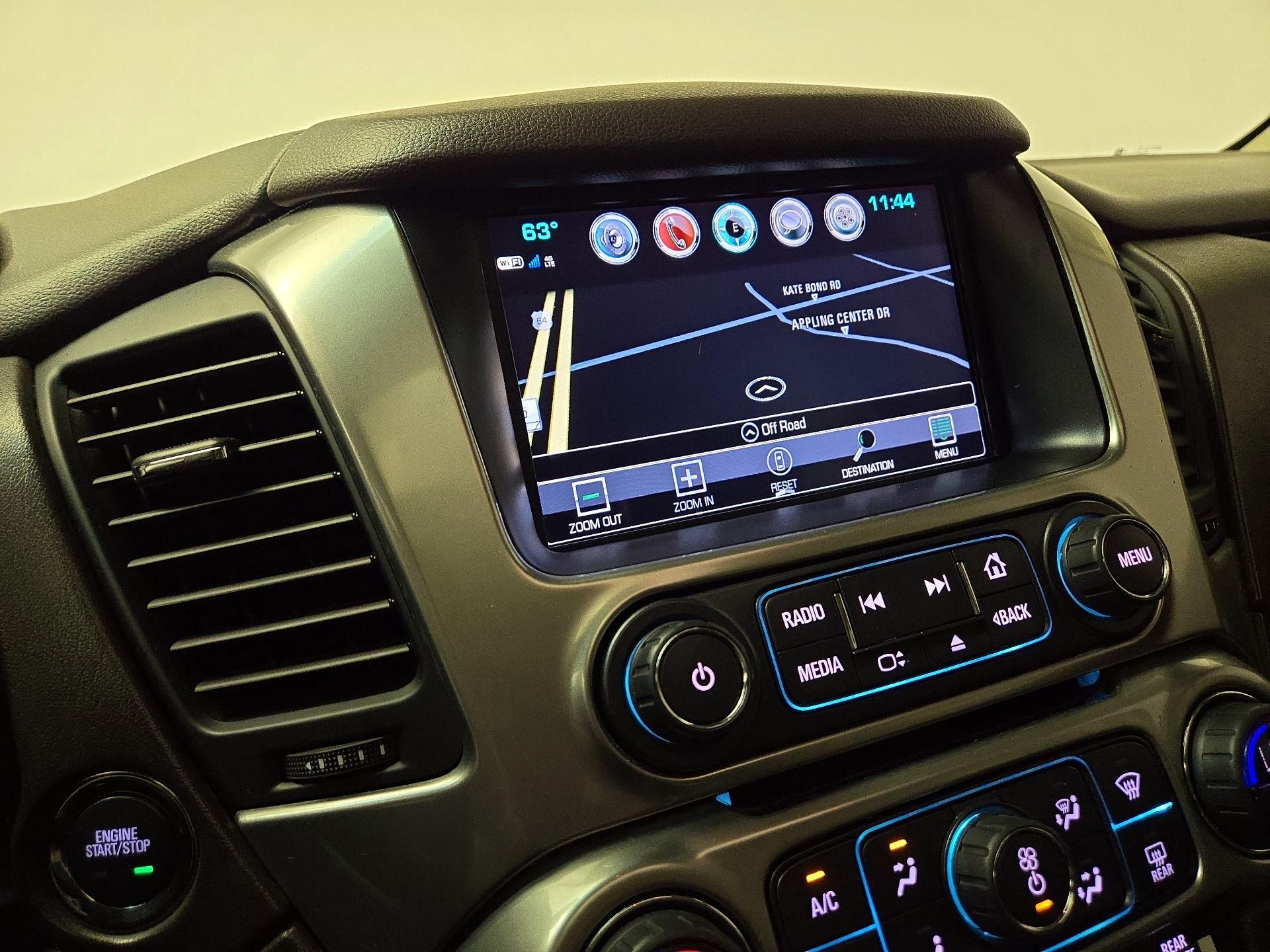 Thumbnail: 2017 Chevrolet Tahoe - 14