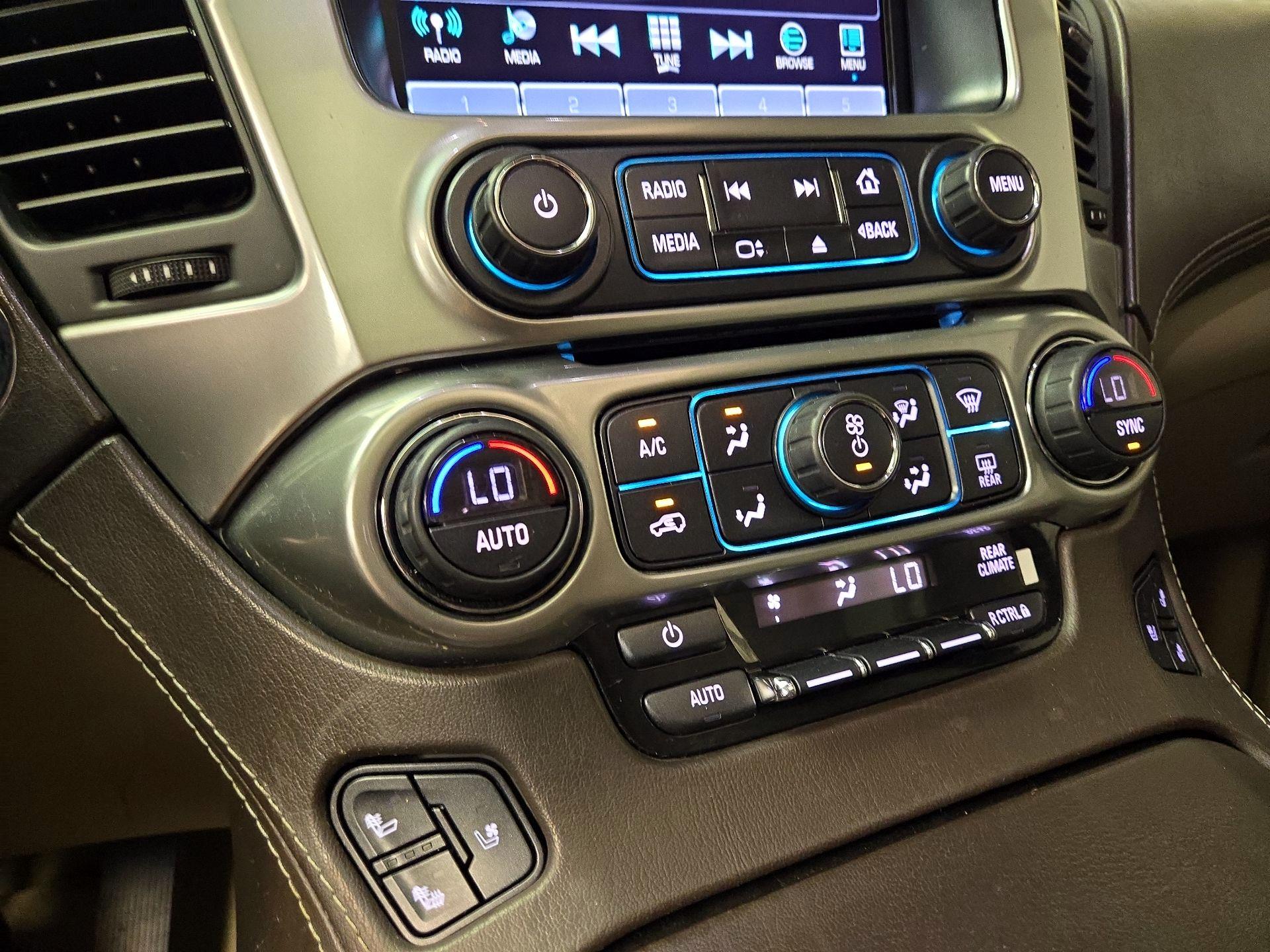 Thumbnail: 2017 Chevrolet Tahoe - 17