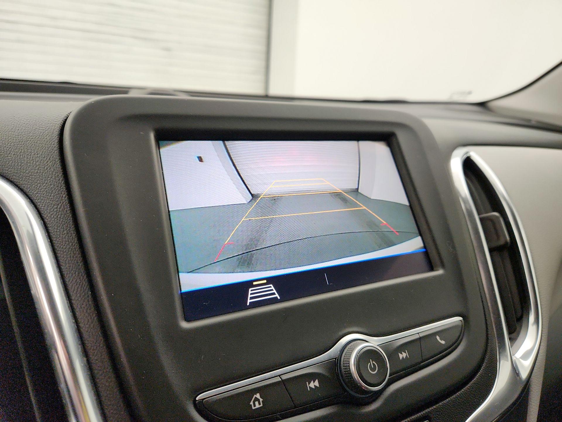 Thumbnail: 2021 Chevrolet Equinox - 14