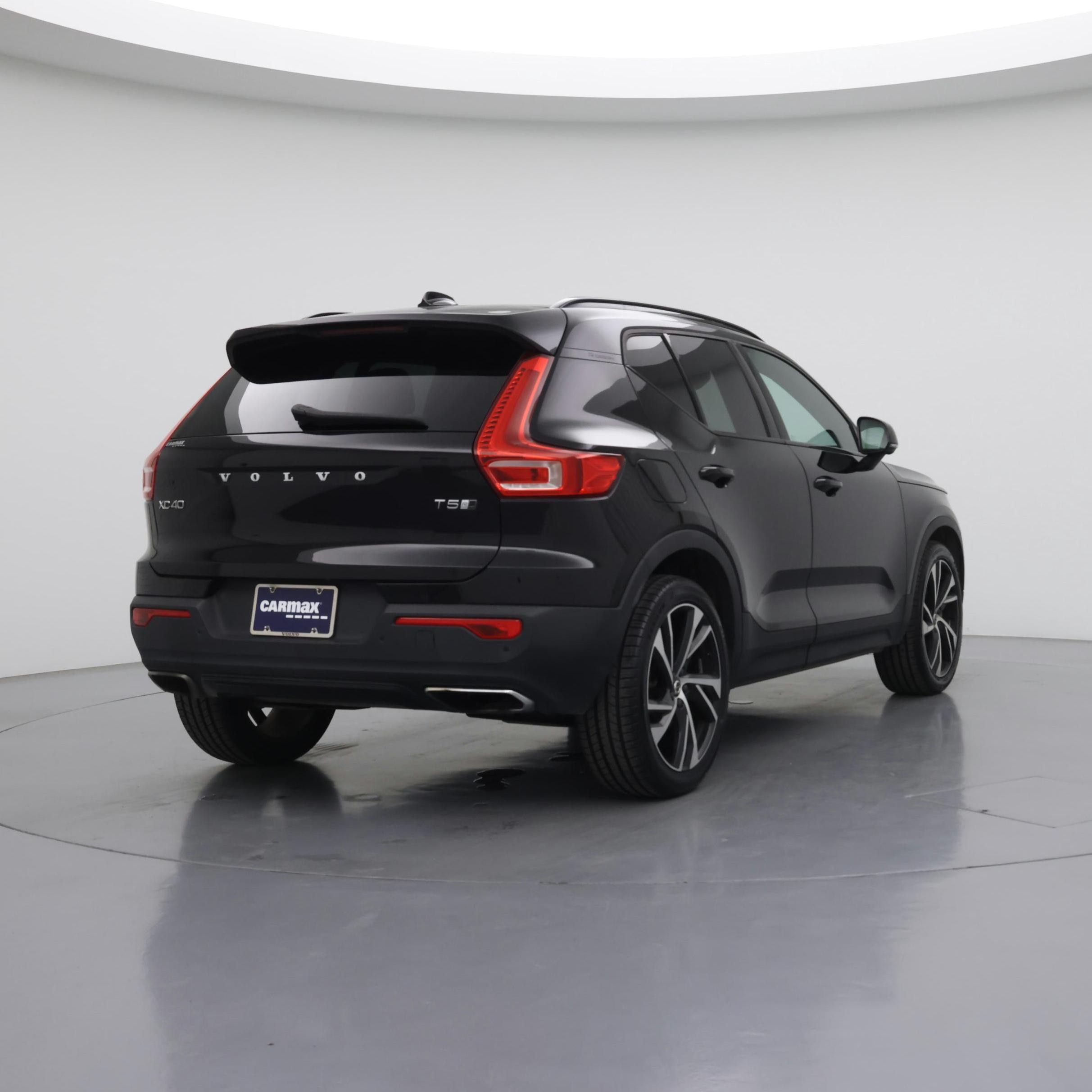 Thumbnail: 2020 Volvo XC40 - 8