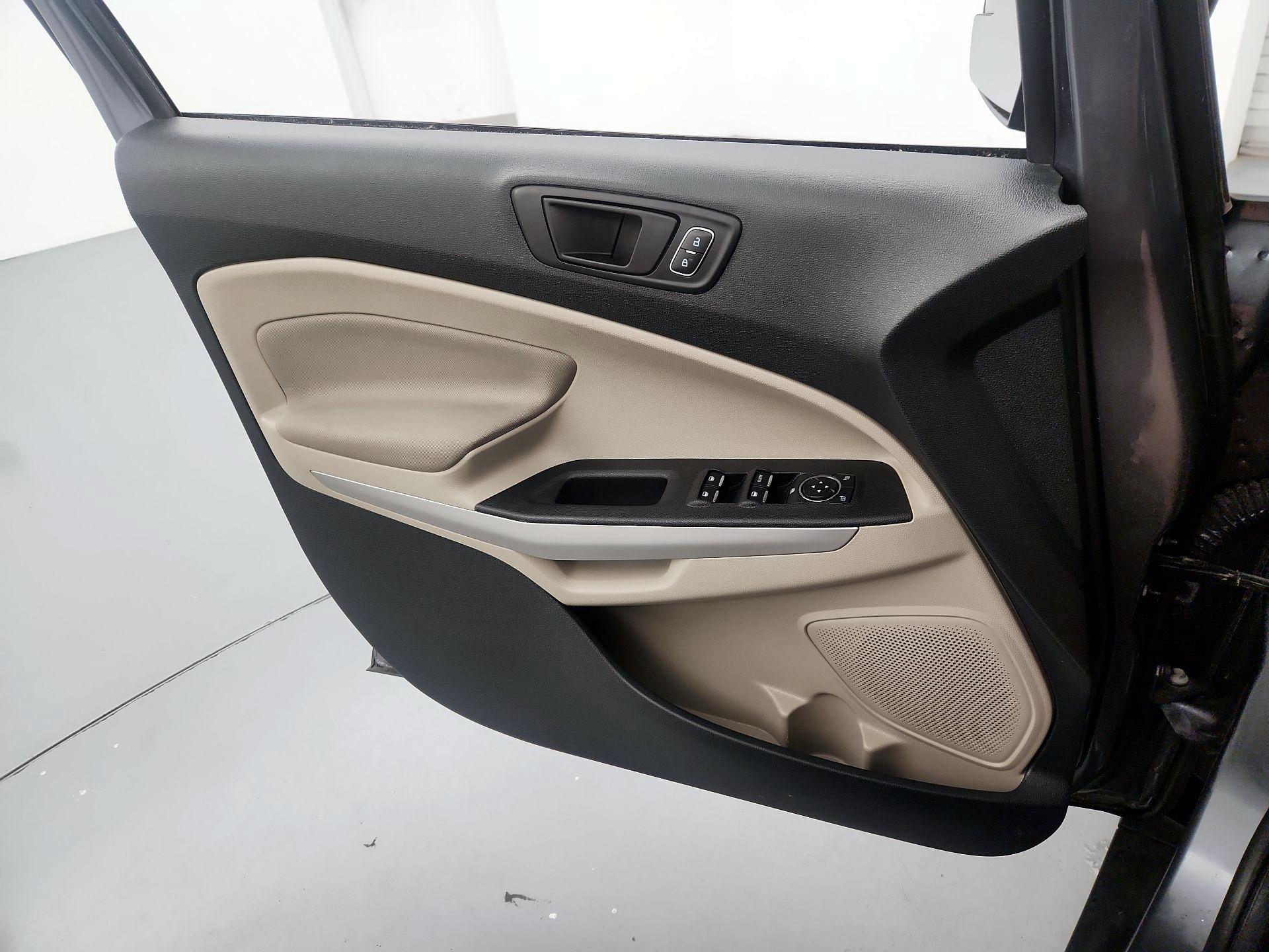 Thumbnail: 2021 Ford EcoSport - 12
