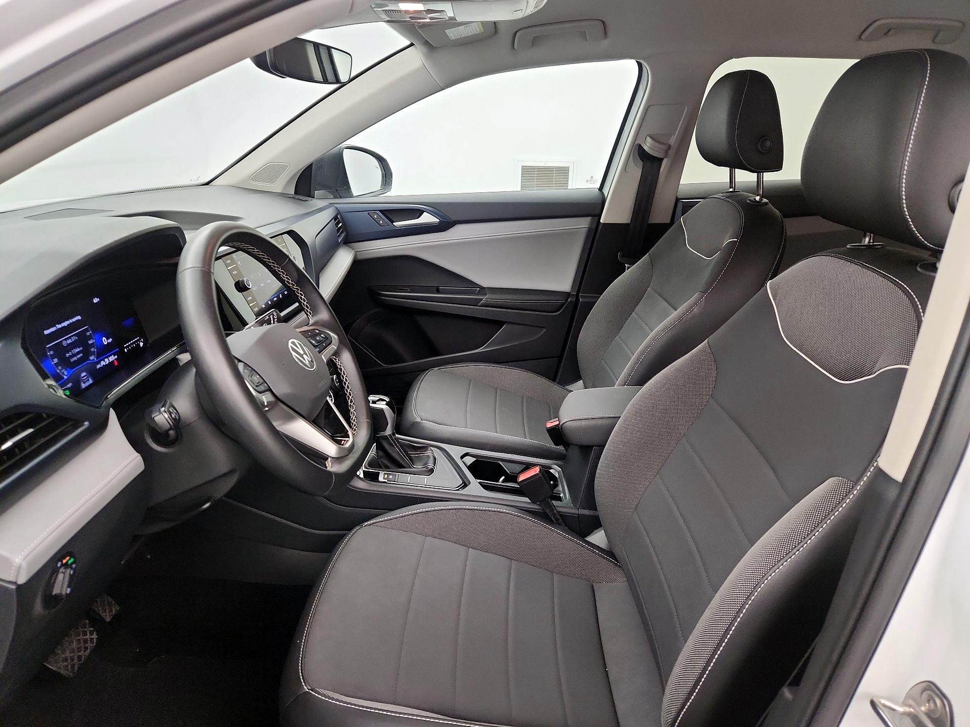 Thumbnail: 2024 Volkswagen Taos - 11