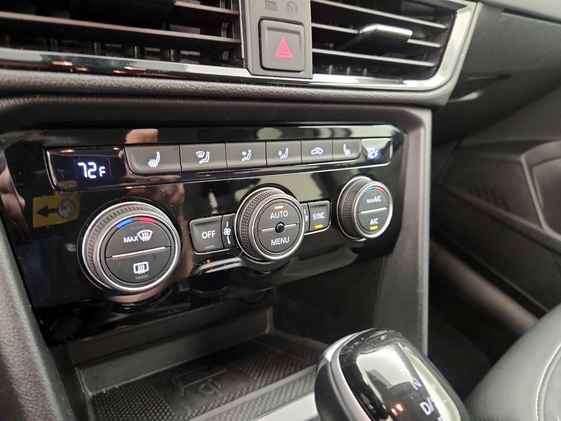 Thumbnail: 2024 Volkswagen Taos - 16