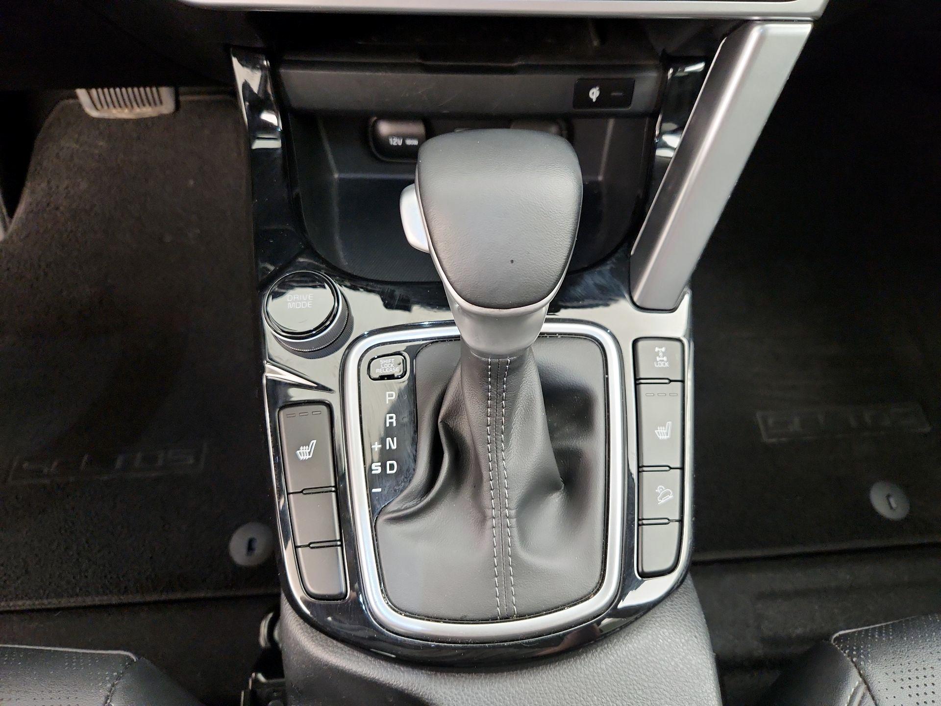 Thumbnail: 2023 Kia Seltos - 18