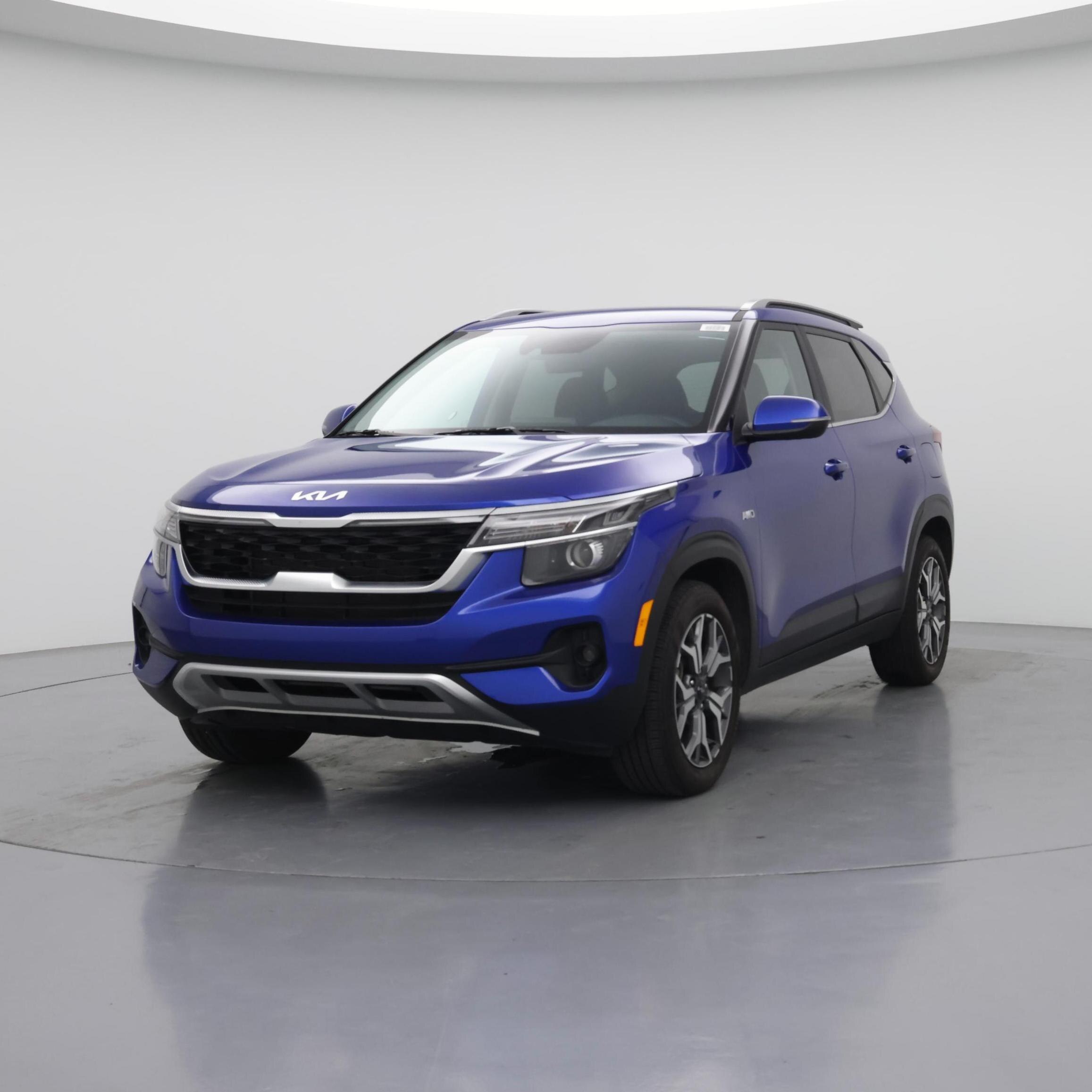 Thumbnail: 2023 Kia Seltos - 4