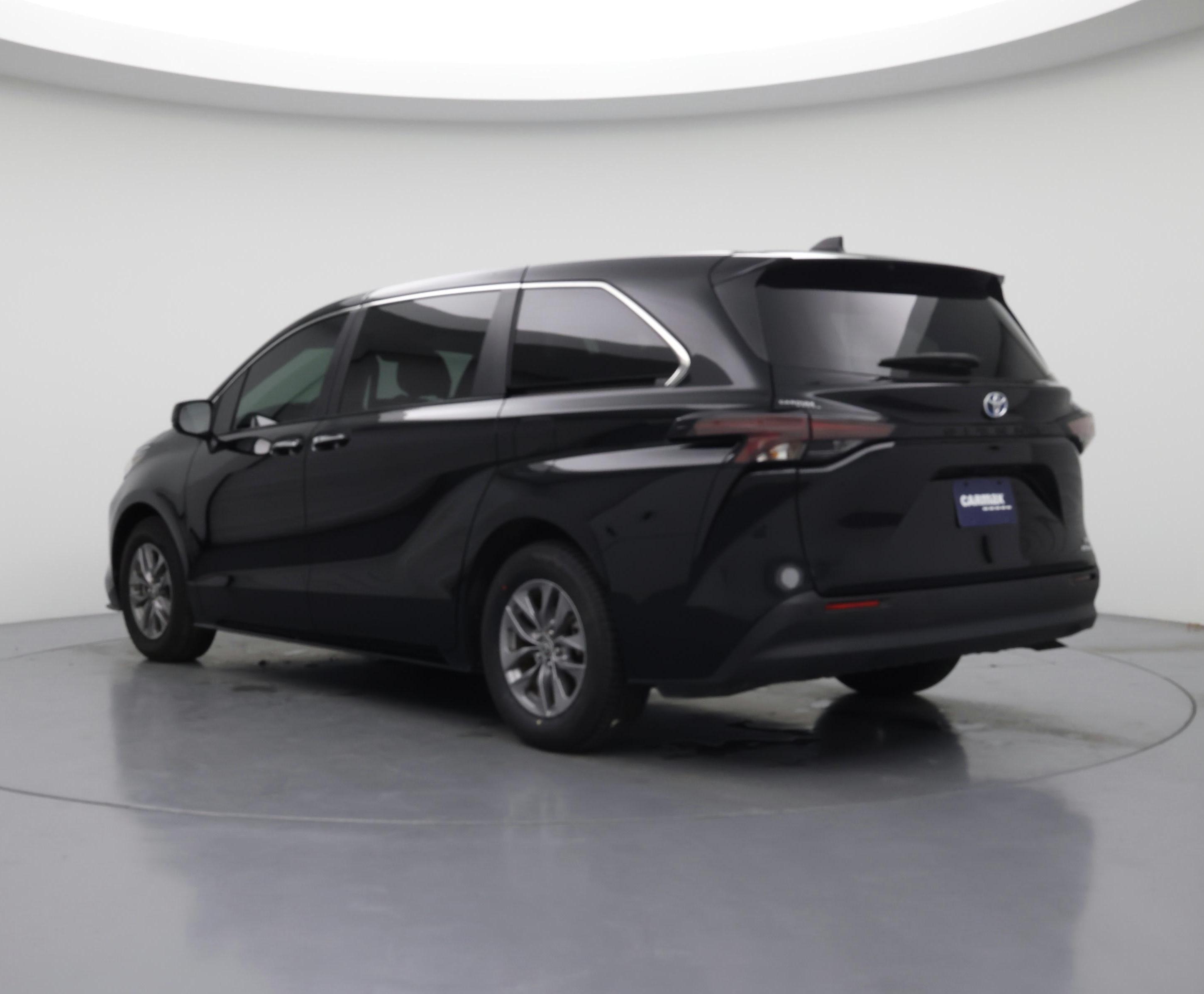 Thumbnail: 2024 Toyota Sienna - 2