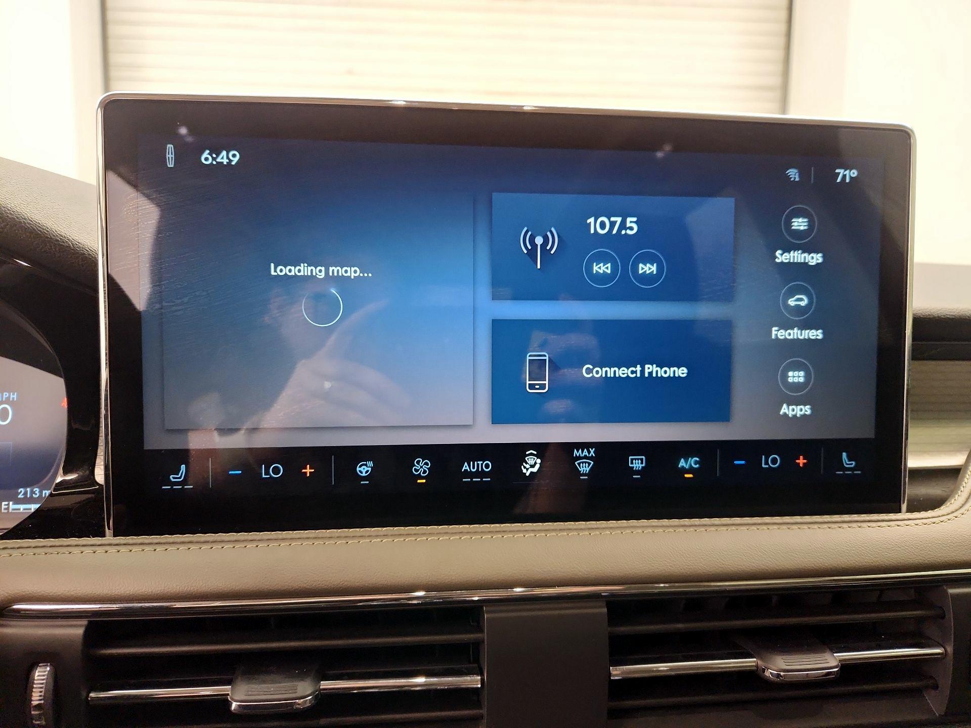 Thumbnail: 2023 Lincoln Corsair - 16