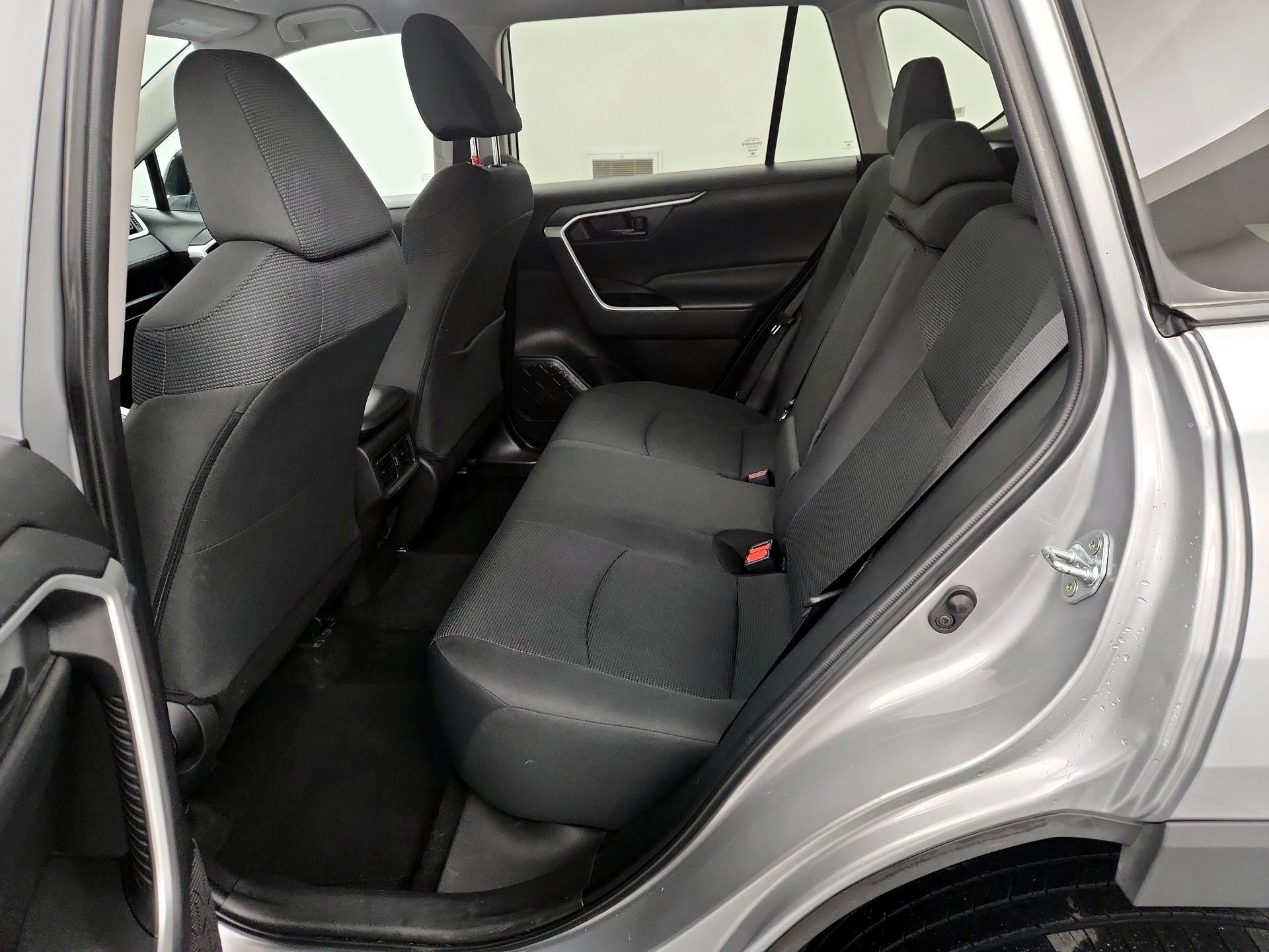 Thumbnail: 2024 Toyota RAV4 - 19