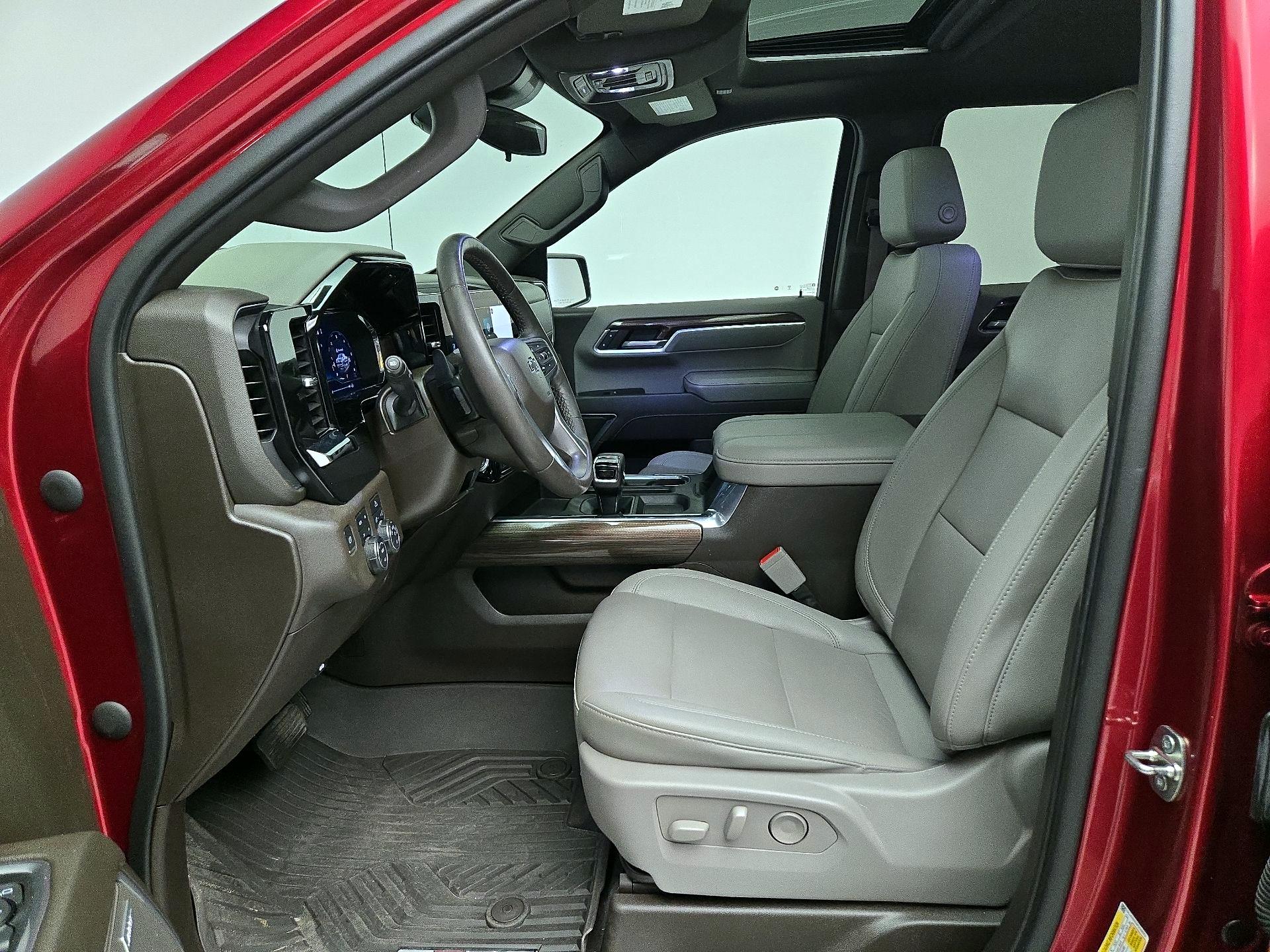 Thumbnail: 2023 Chevrolet Silverado 1500 - 11