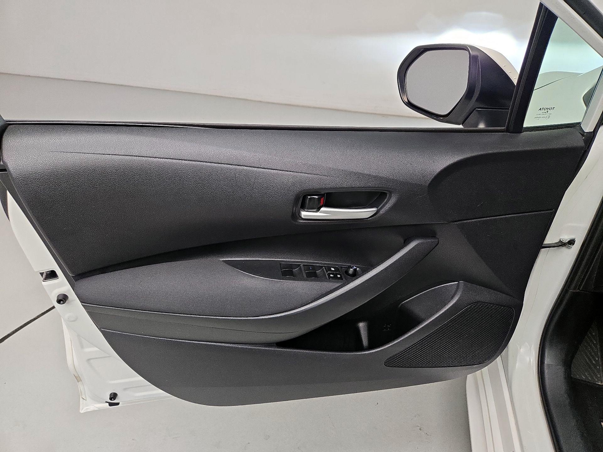 Thumbnail: 2020 Toyota Corolla - 12