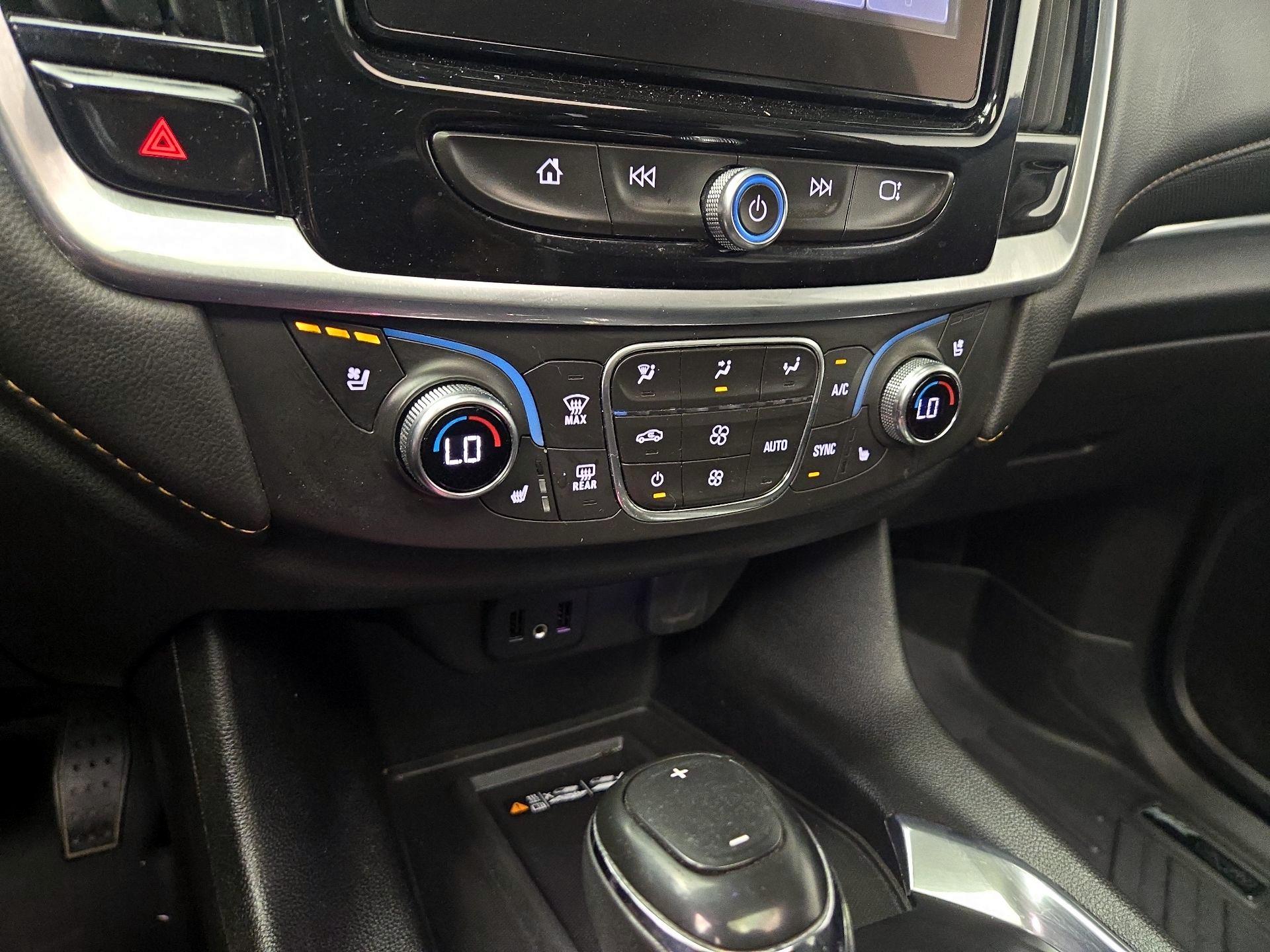 Thumbnail: 2019 Chevrolet Traverse - 16