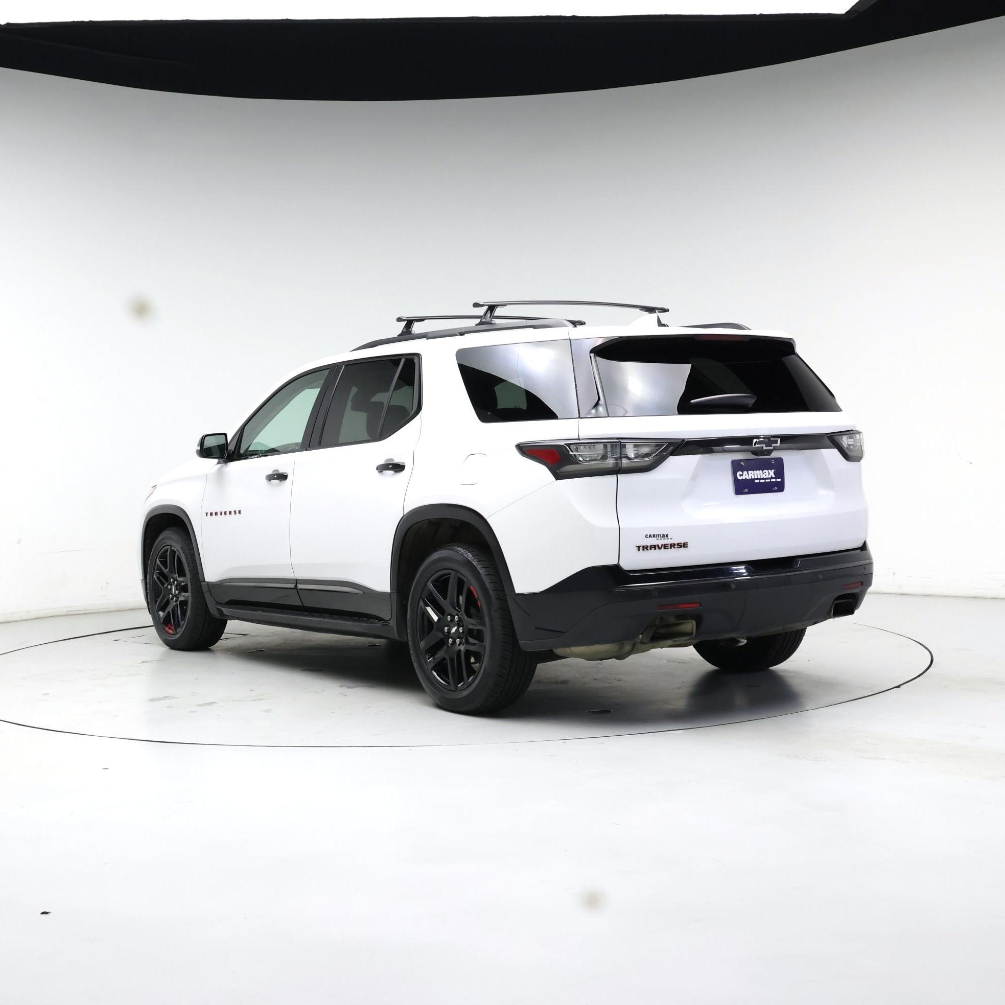 Thumbnail: 2019 Chevrolet Traverse - 2