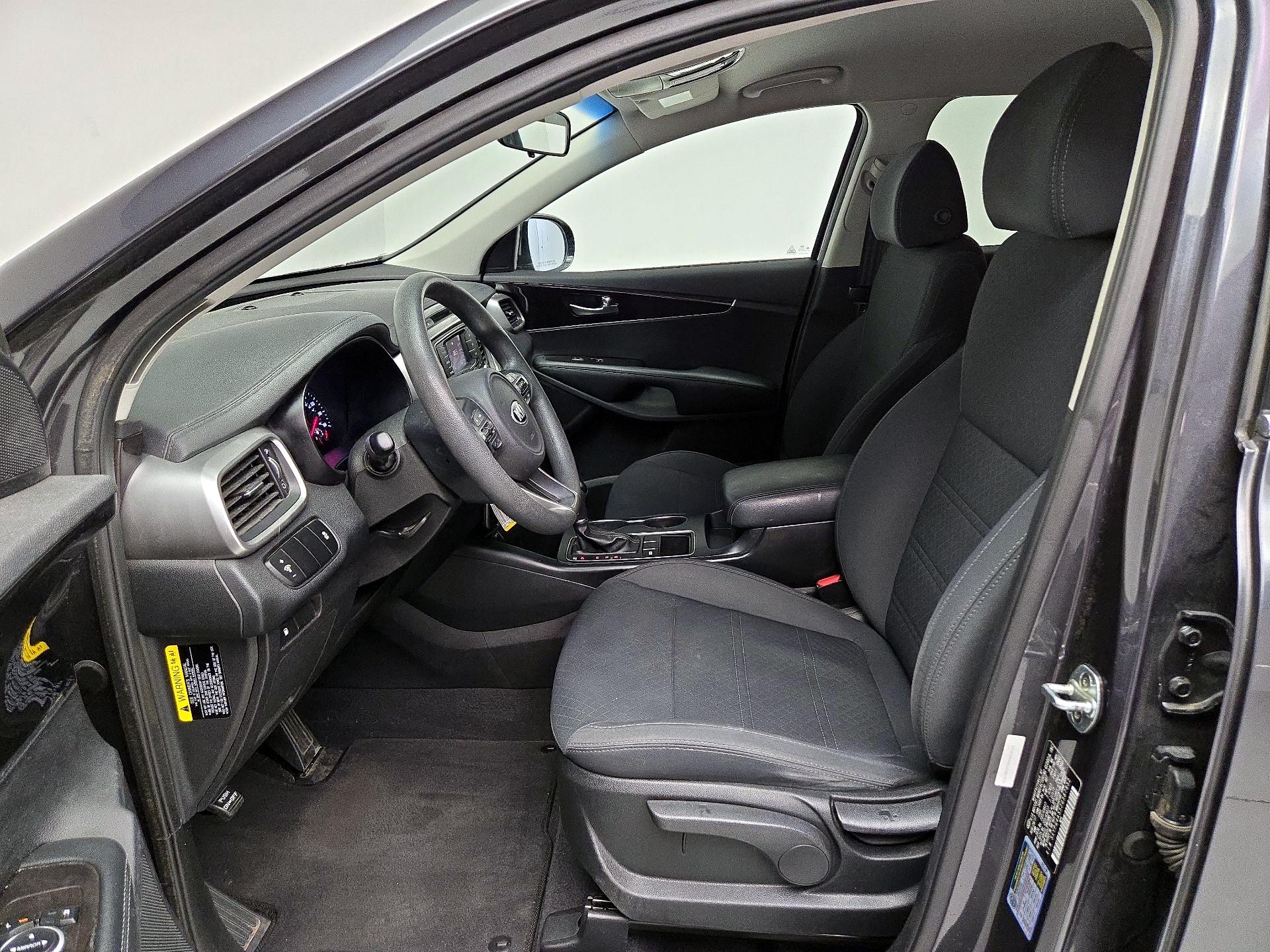 Thumbnail: 2018 Kia Sorento - 11