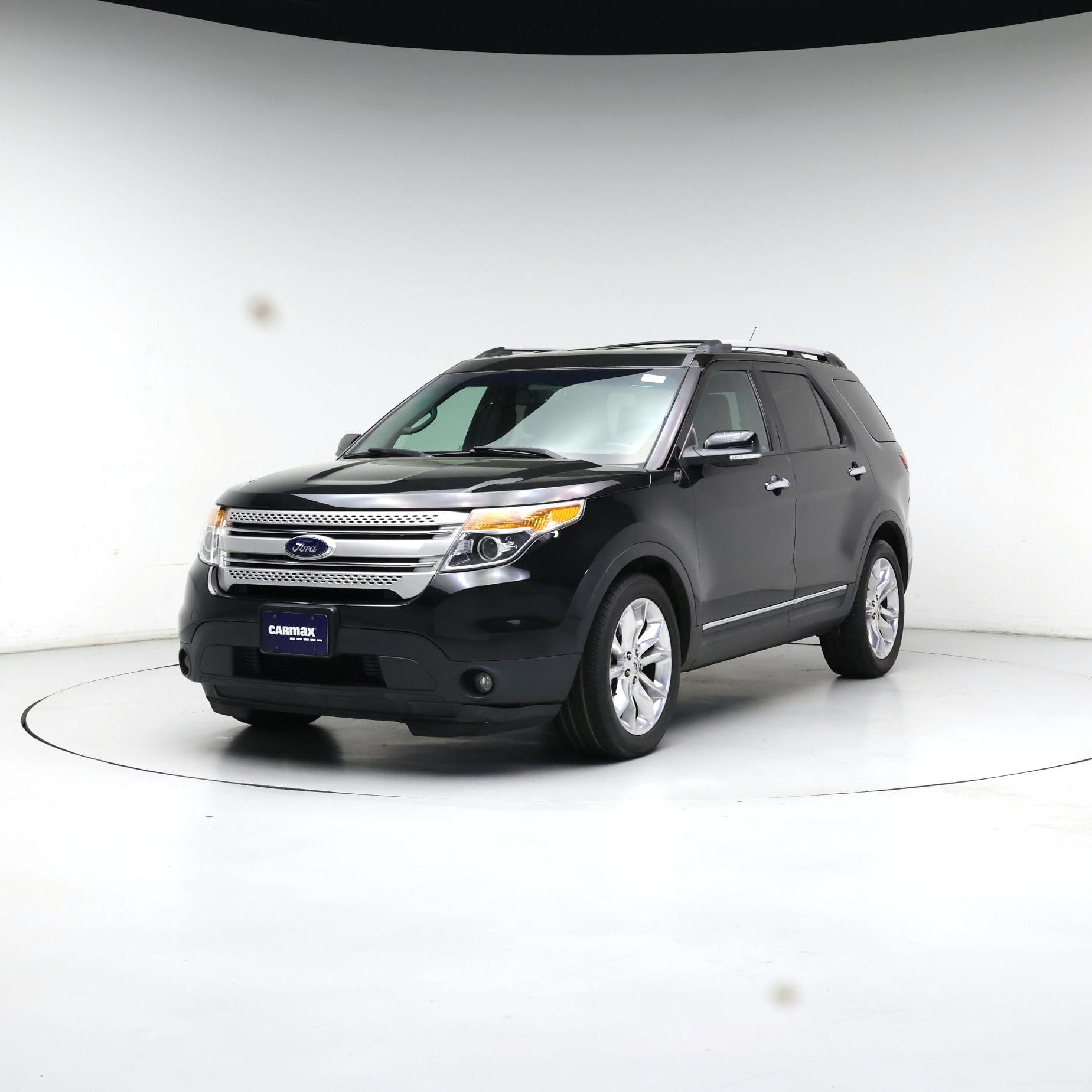 Thumbnail: 2015 Ford Explorer - 4