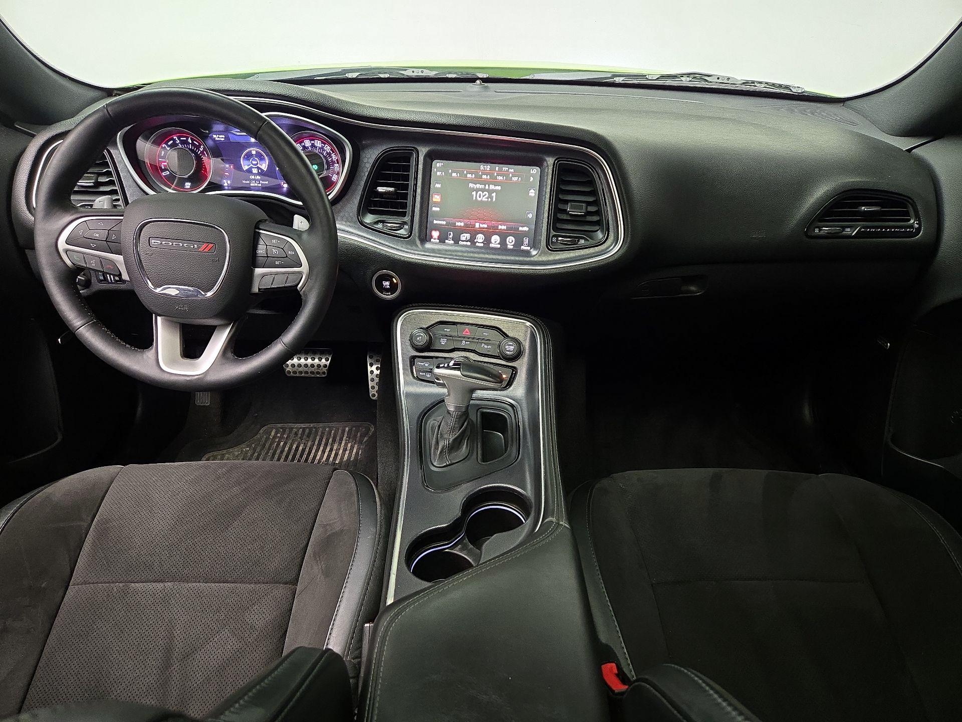 Thumbnail: 2015 Dodge Challenger - 9