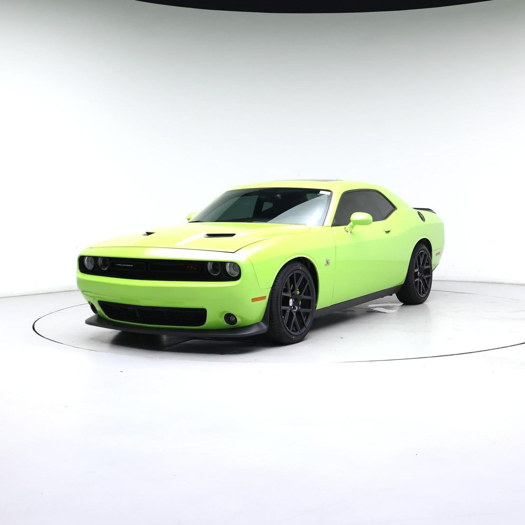 Thumbnail: 2015 Dodge Challenger - 4