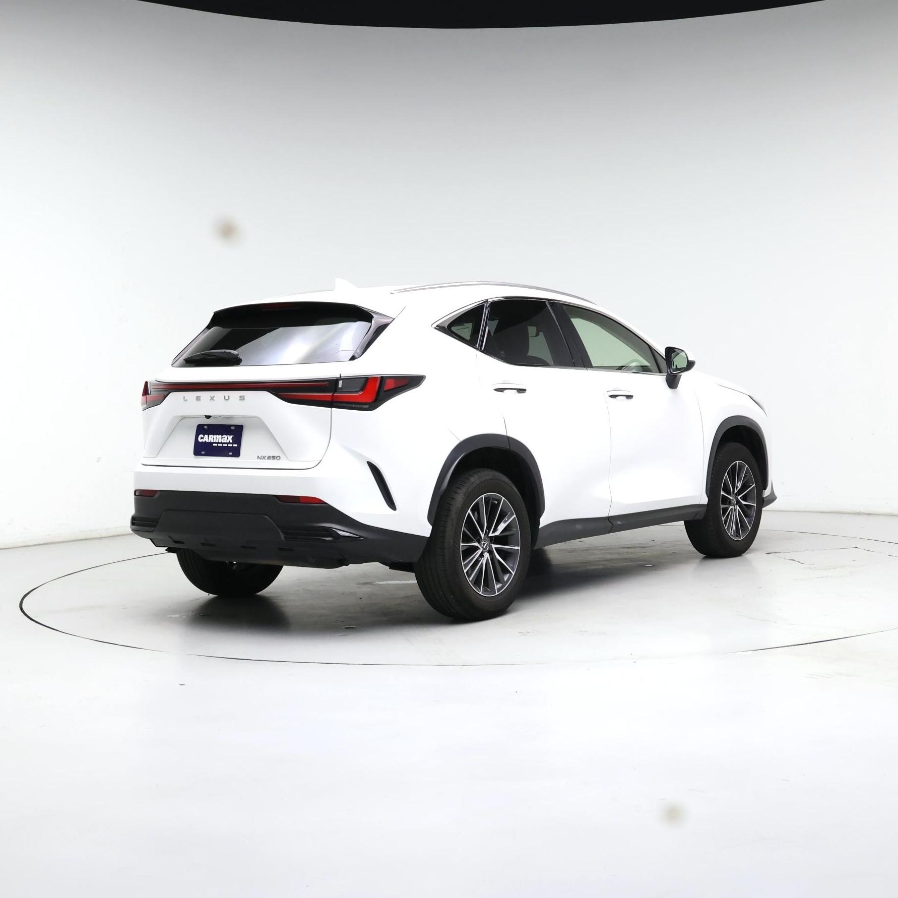 Thumbnail: 2022 Lexus NX - 8